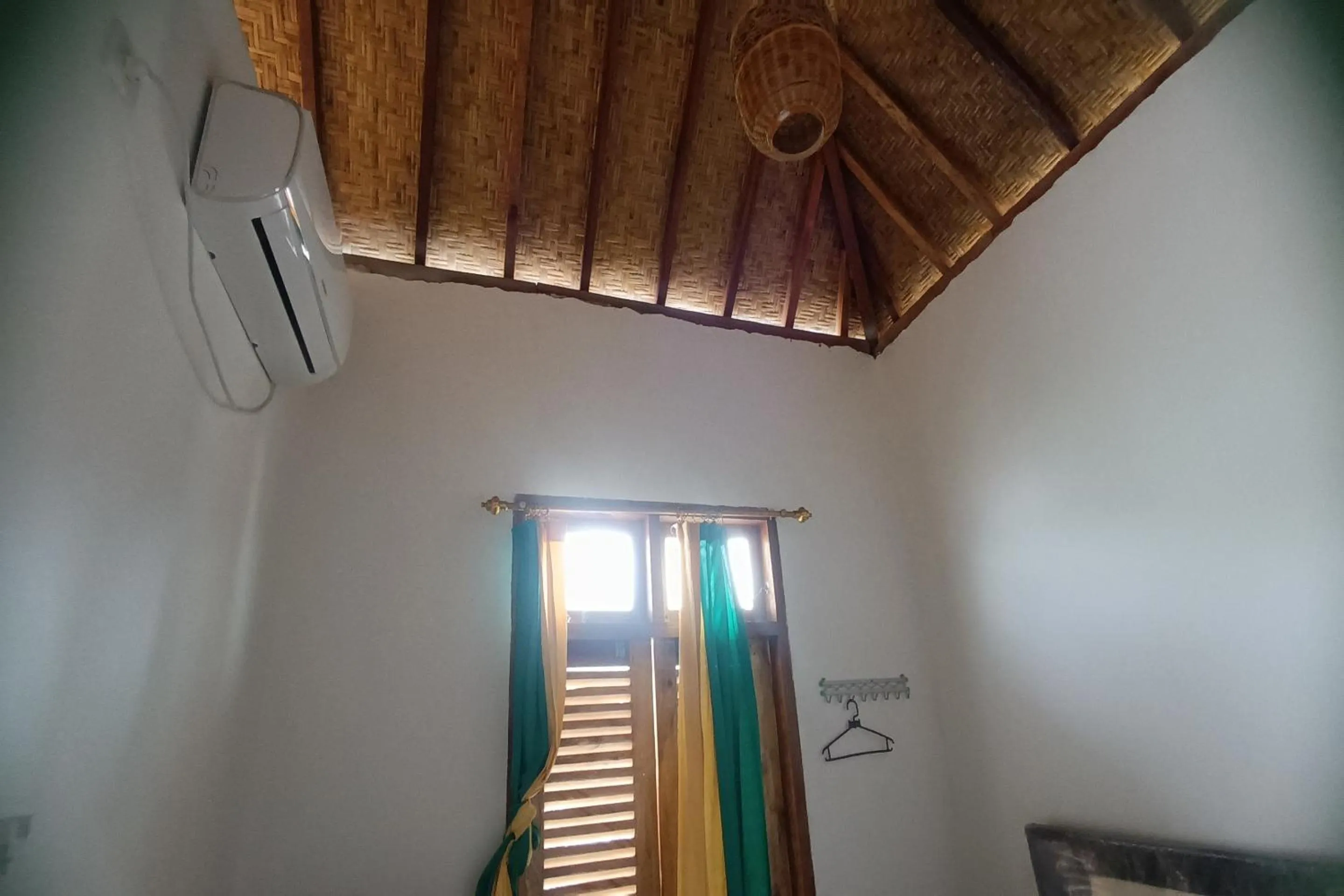 Bedroom in OYO 93626 Hi Homestay & Group