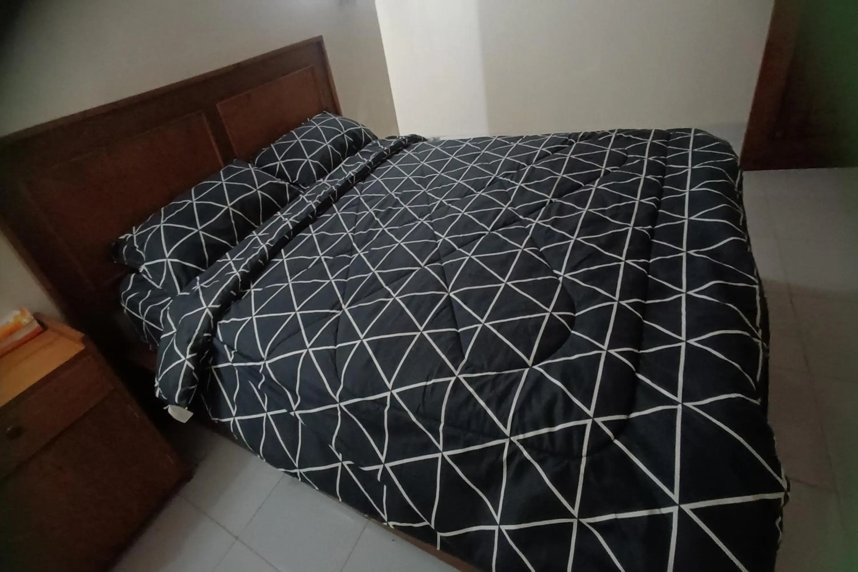 Bedroom in Hotel O Avocado Homestay