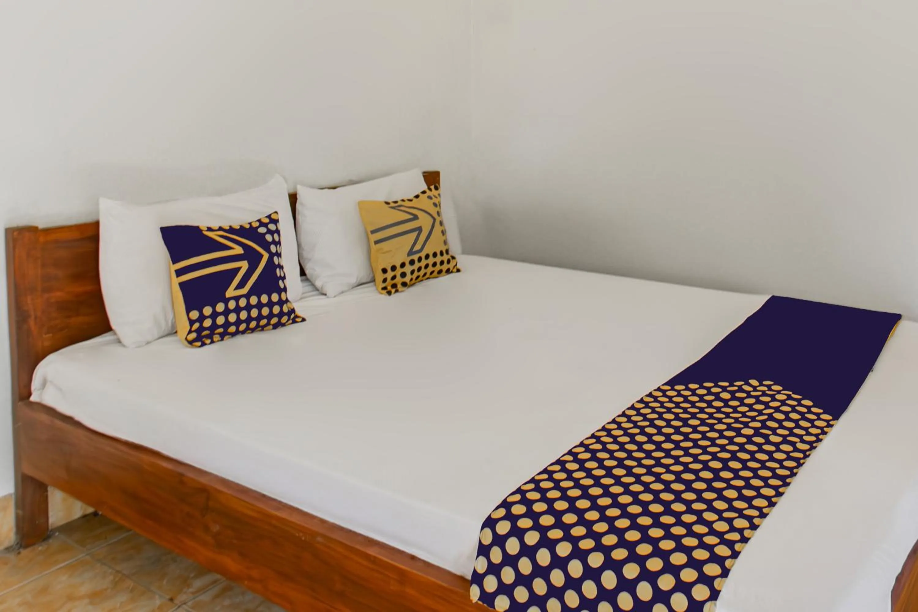 Bedroom, Bed in Hotel O Kaila Guesthouse