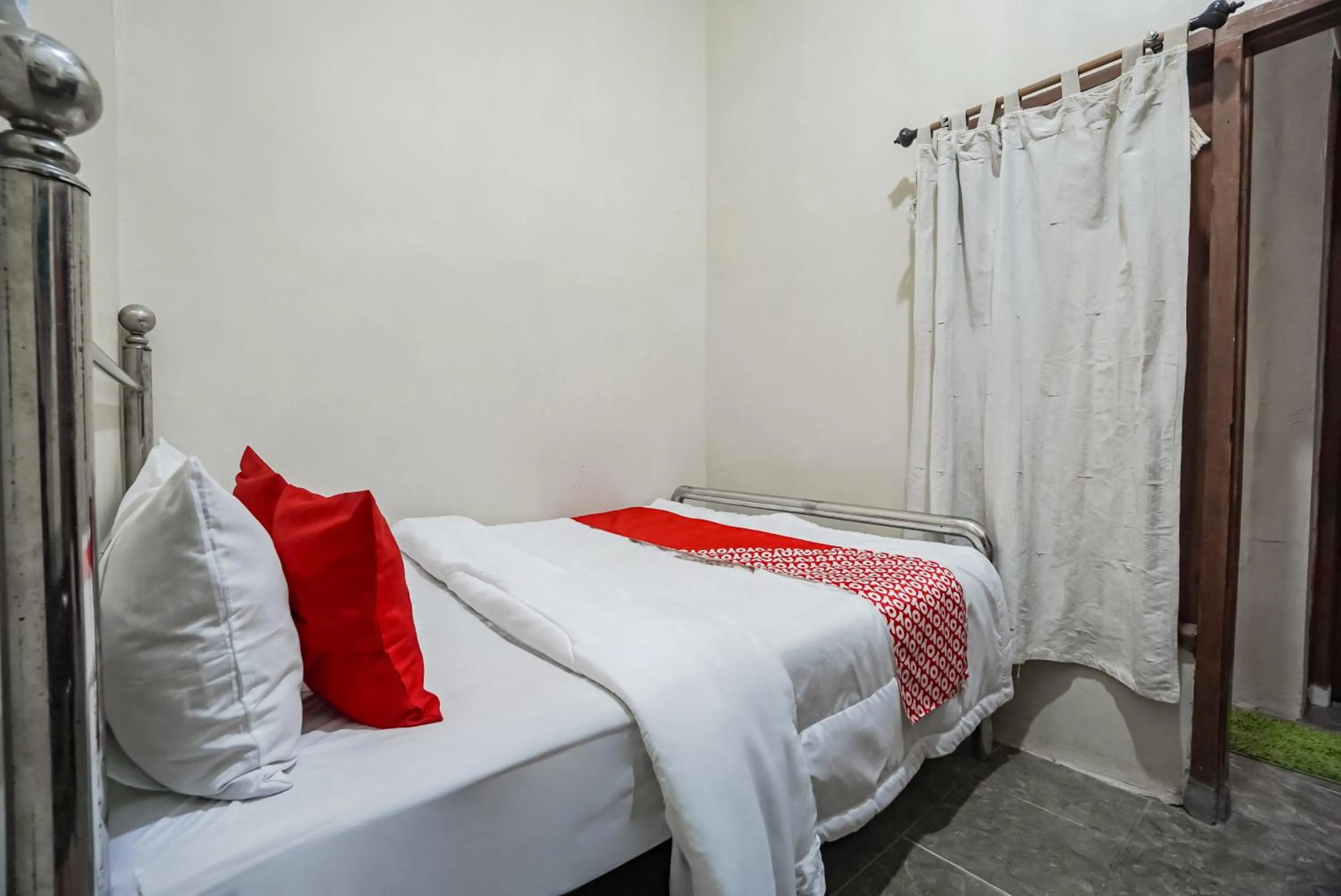 Bedroom, Bed in Hotel O Hidayah Homestay Syariah