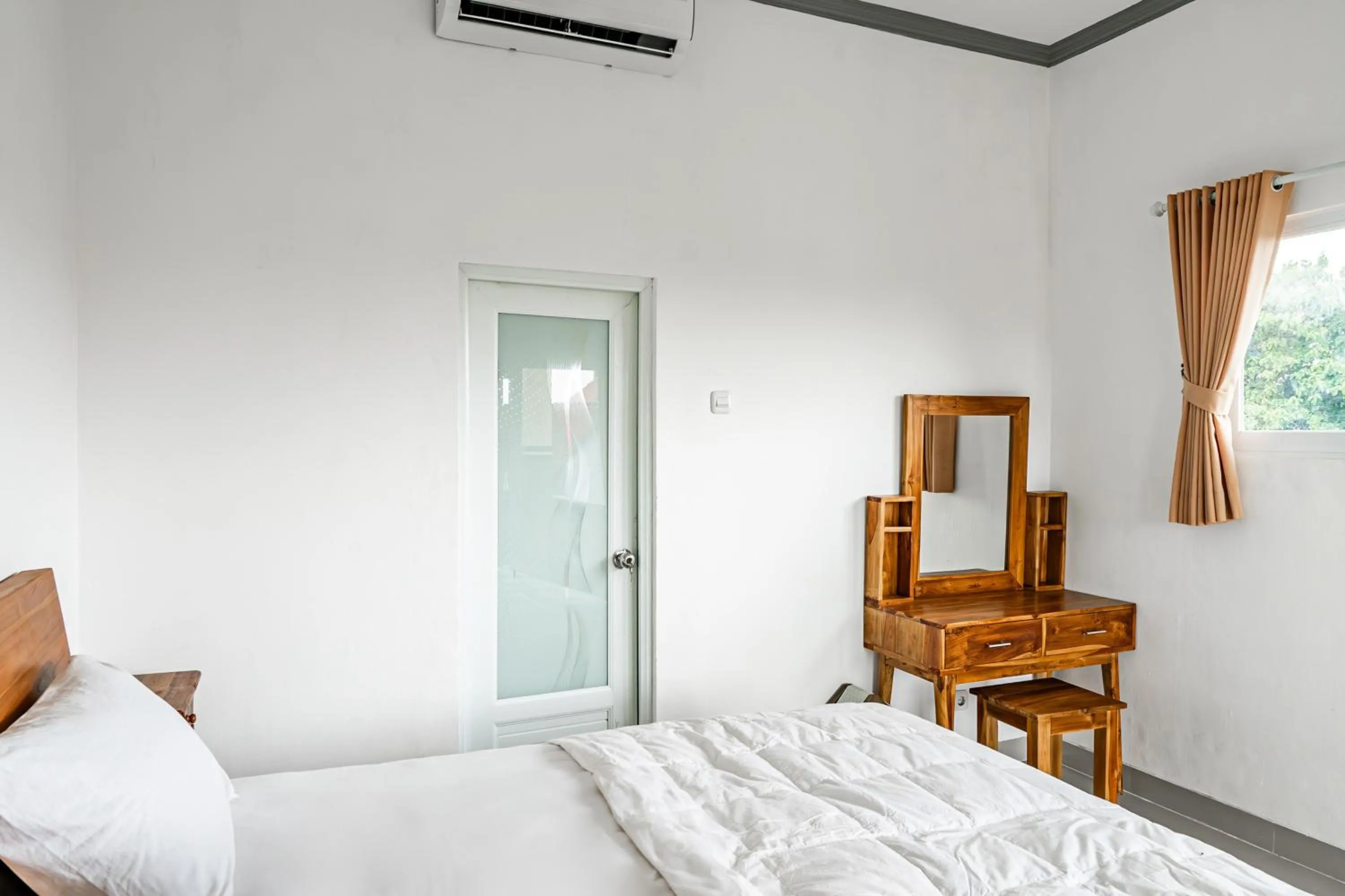 Bedroom, Bed in Belvilla Sacred Retreat Pandawa Beach