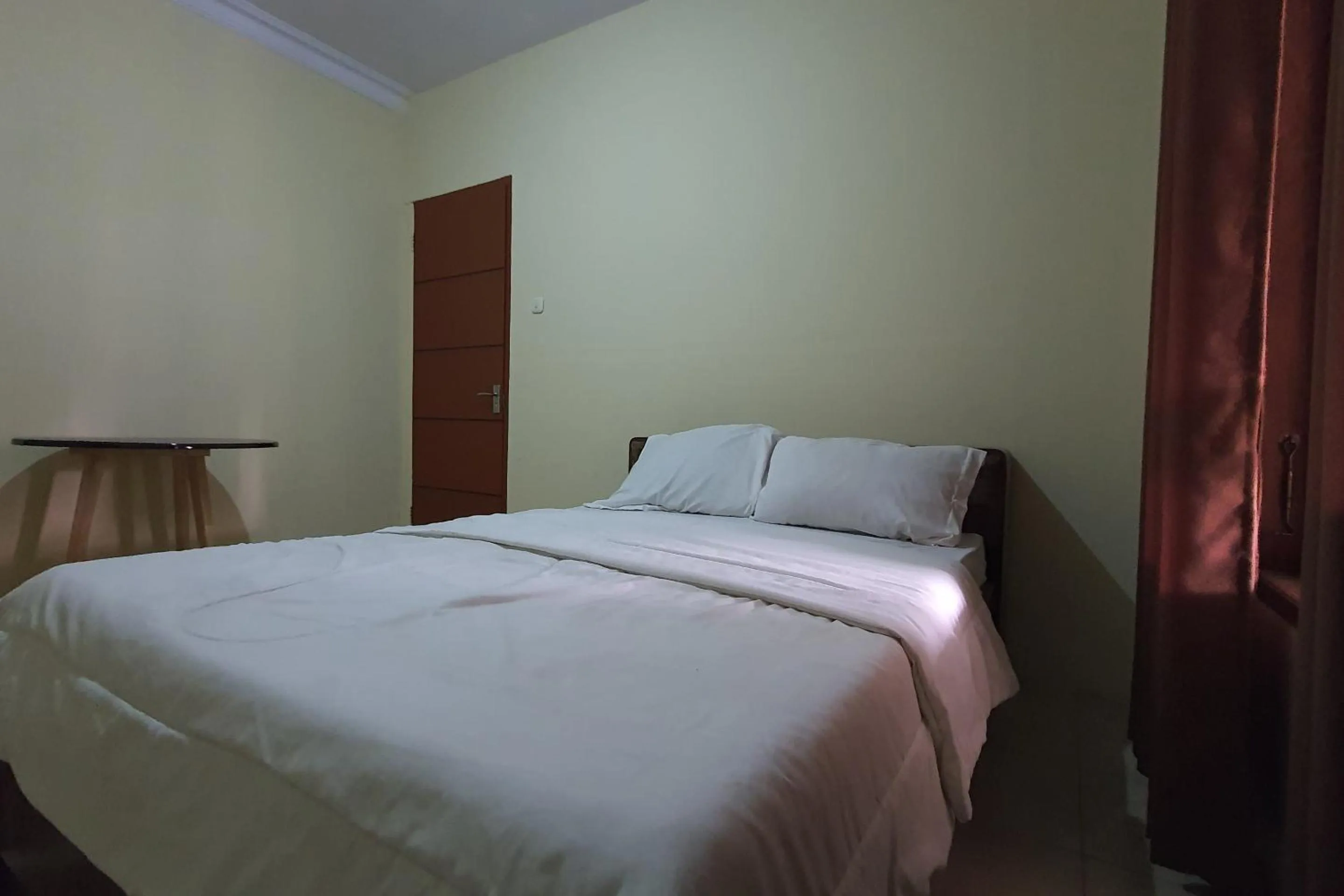Bedroom, Bed in Hotel O Karunia Kost & PenginapanNearSiring Marabahan (Ulek Barito)