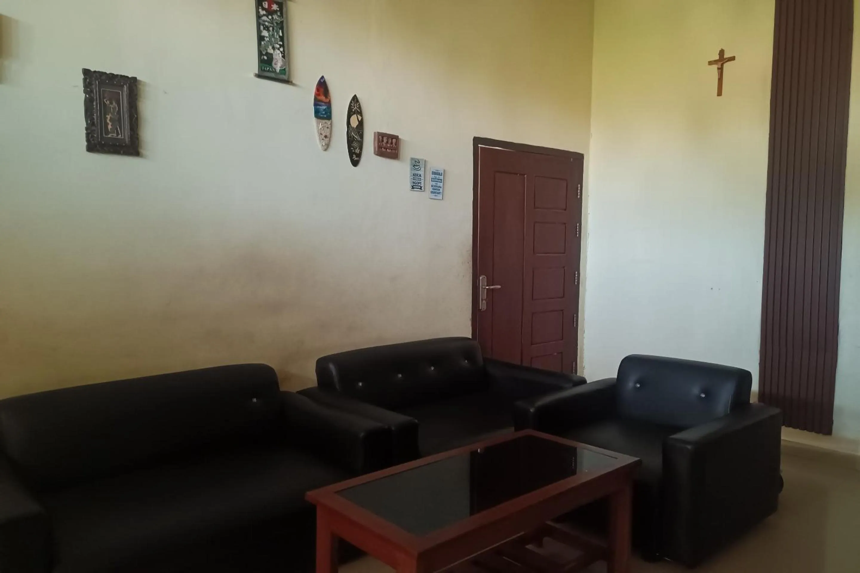 Lobby or reception in Hotel O Homestay Purirano