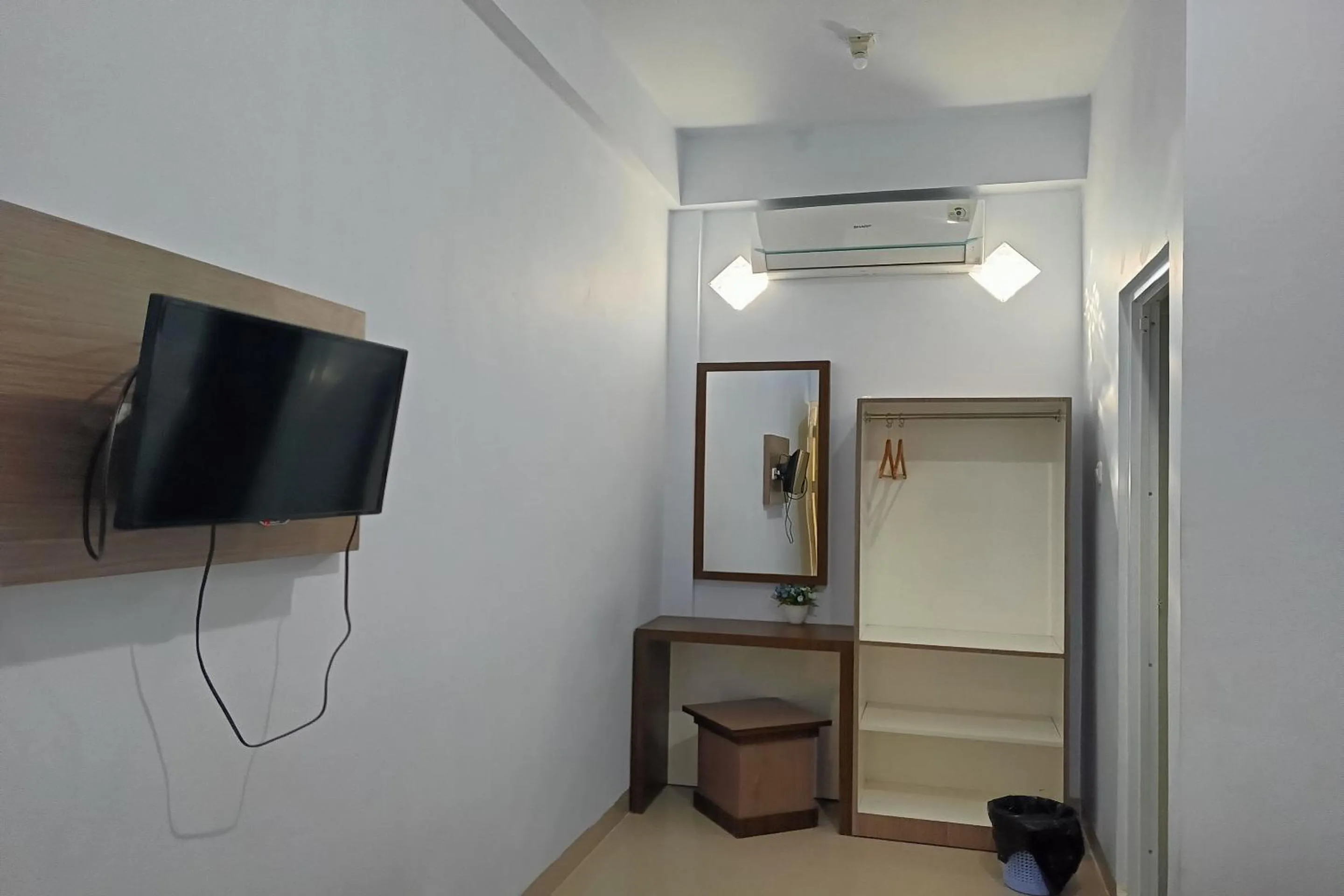 Bedroom in Hotel O Puri Homestay