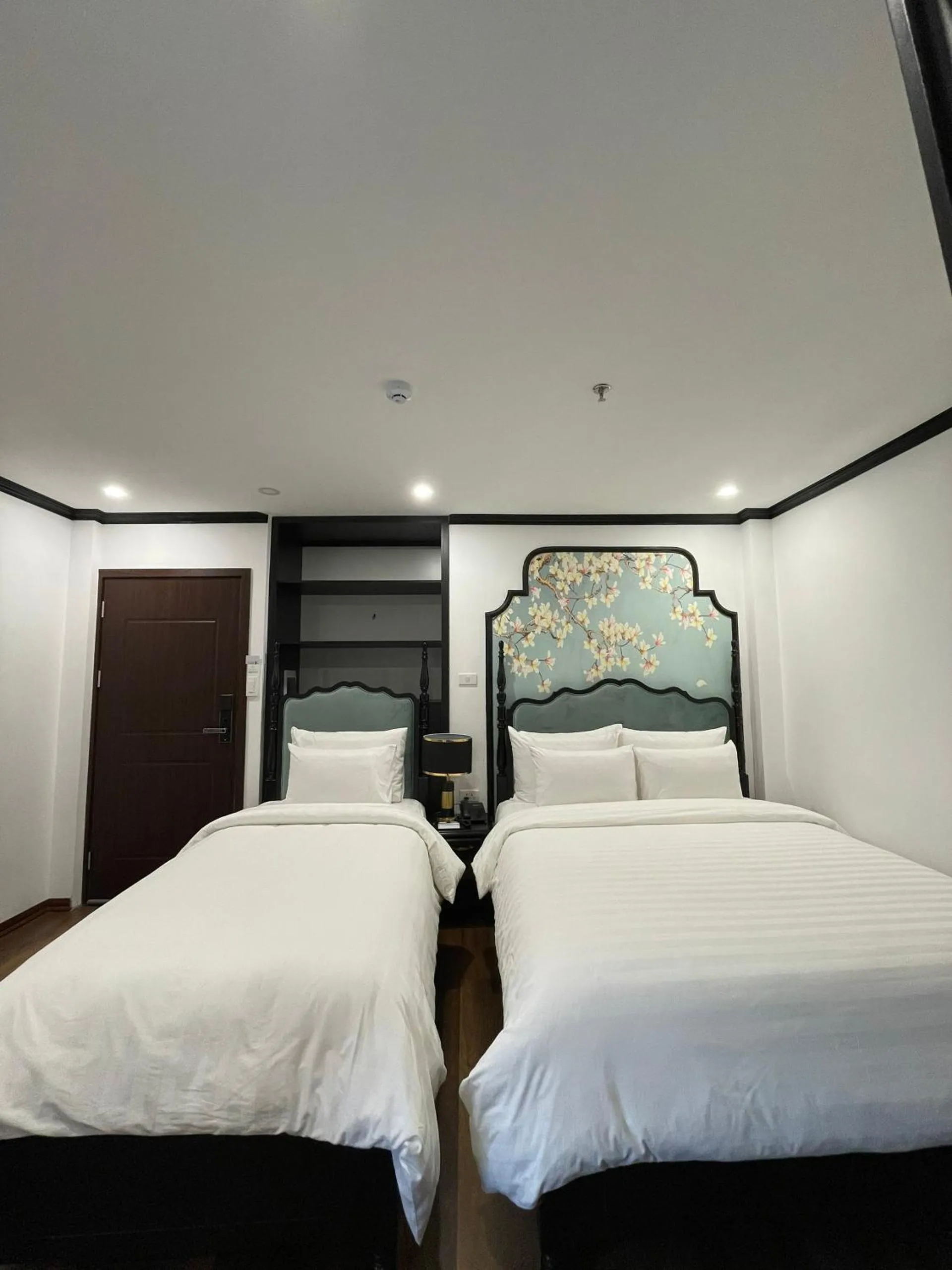 Bedroom, Bed in Aquarius Premium Hotel