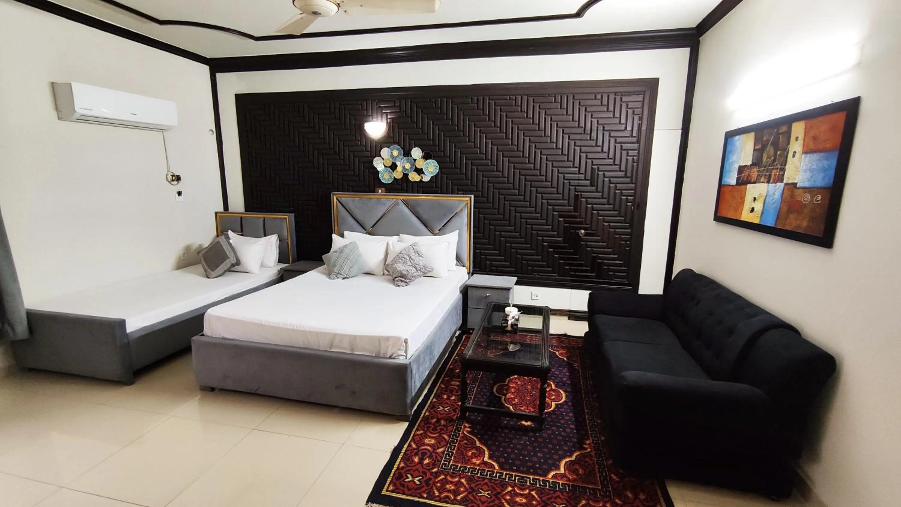 Bed in Aleph Islamabad Guest House