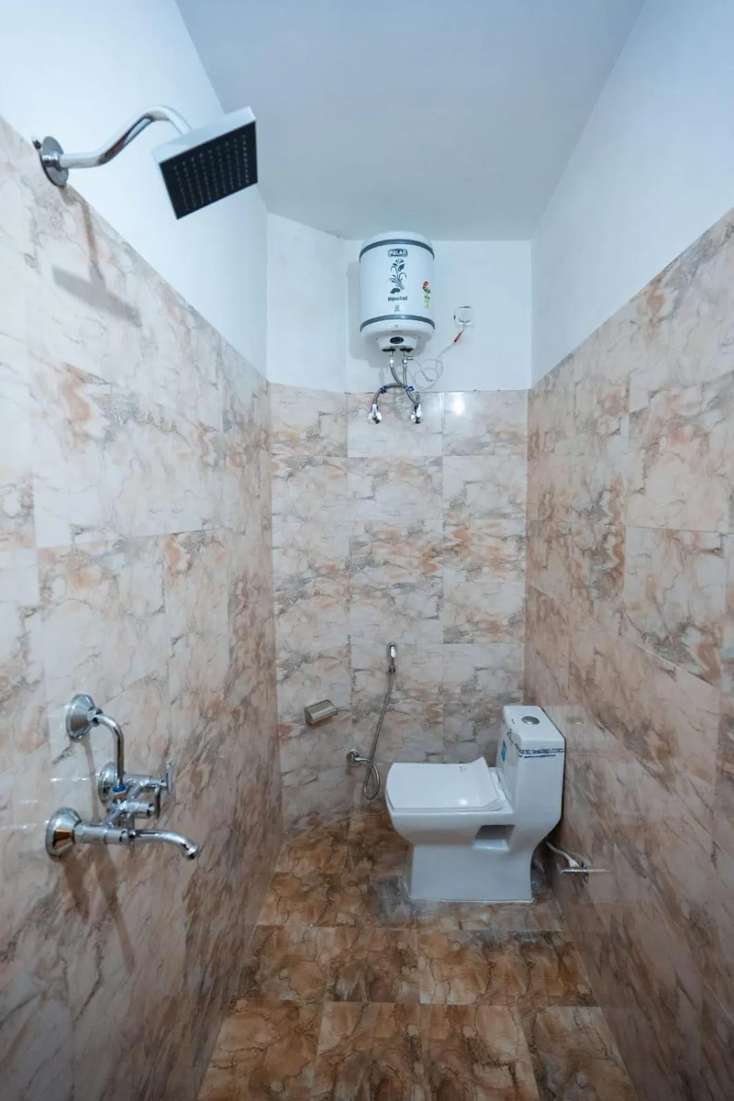 Shower in HOTEL JSR KEDAR