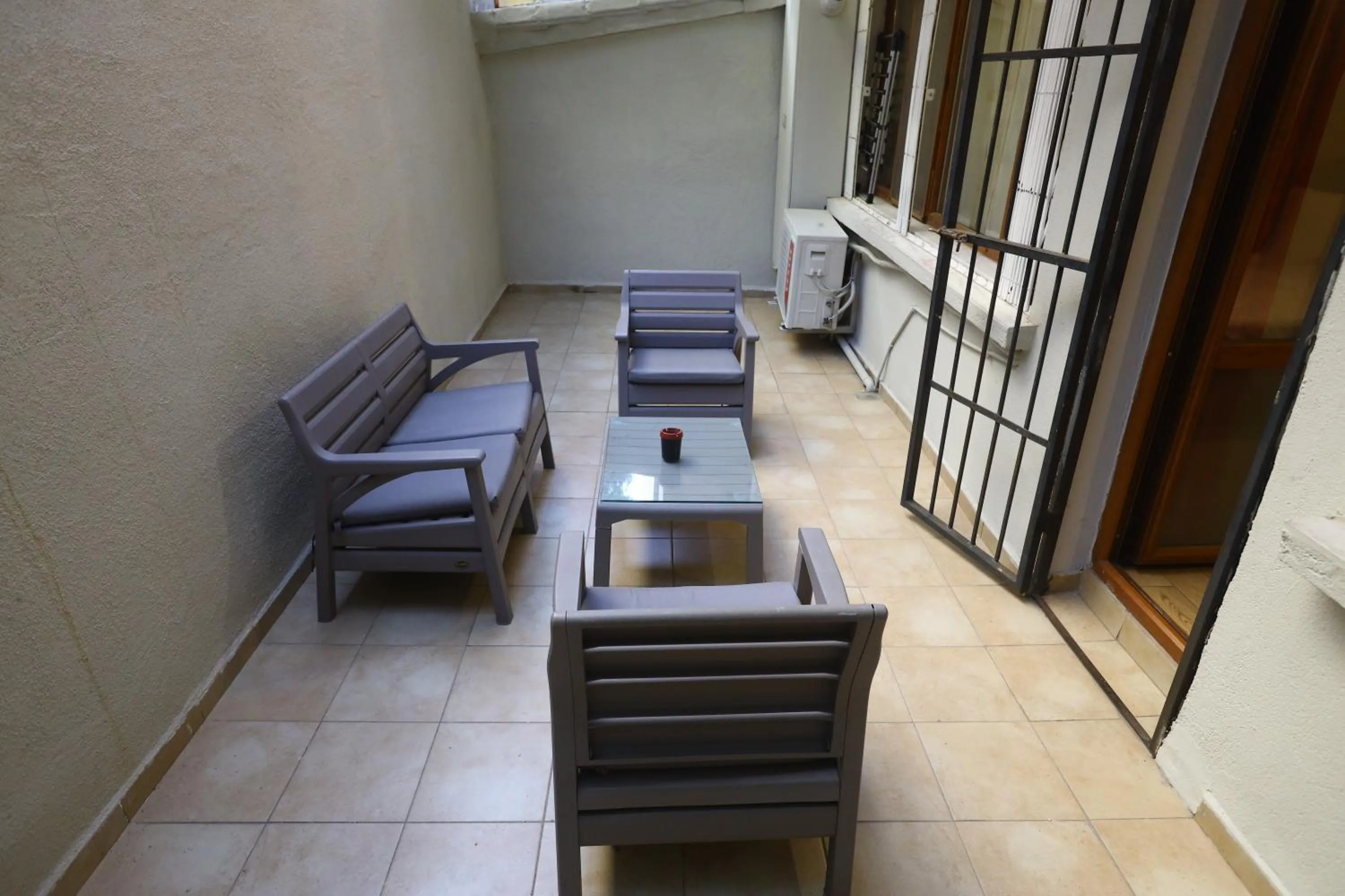 Balcony/Terrace in Zendy Suite Hotel