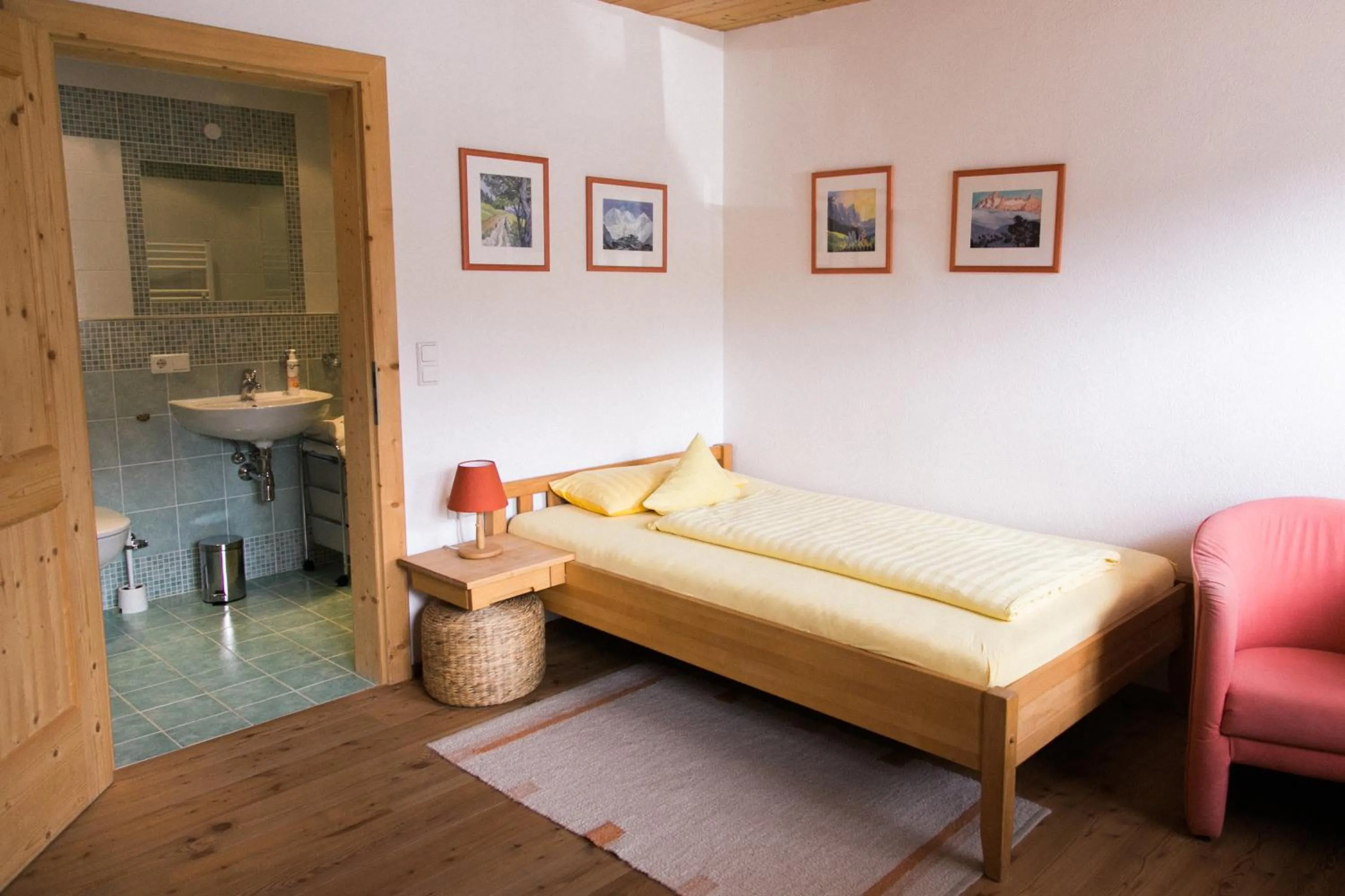 Photo of the whole room in Bio-Landpension Monika