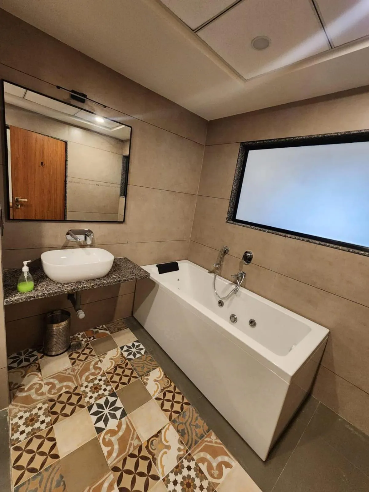 Hot Tub in E&G Green Courts Resort at Koroli Hill Station