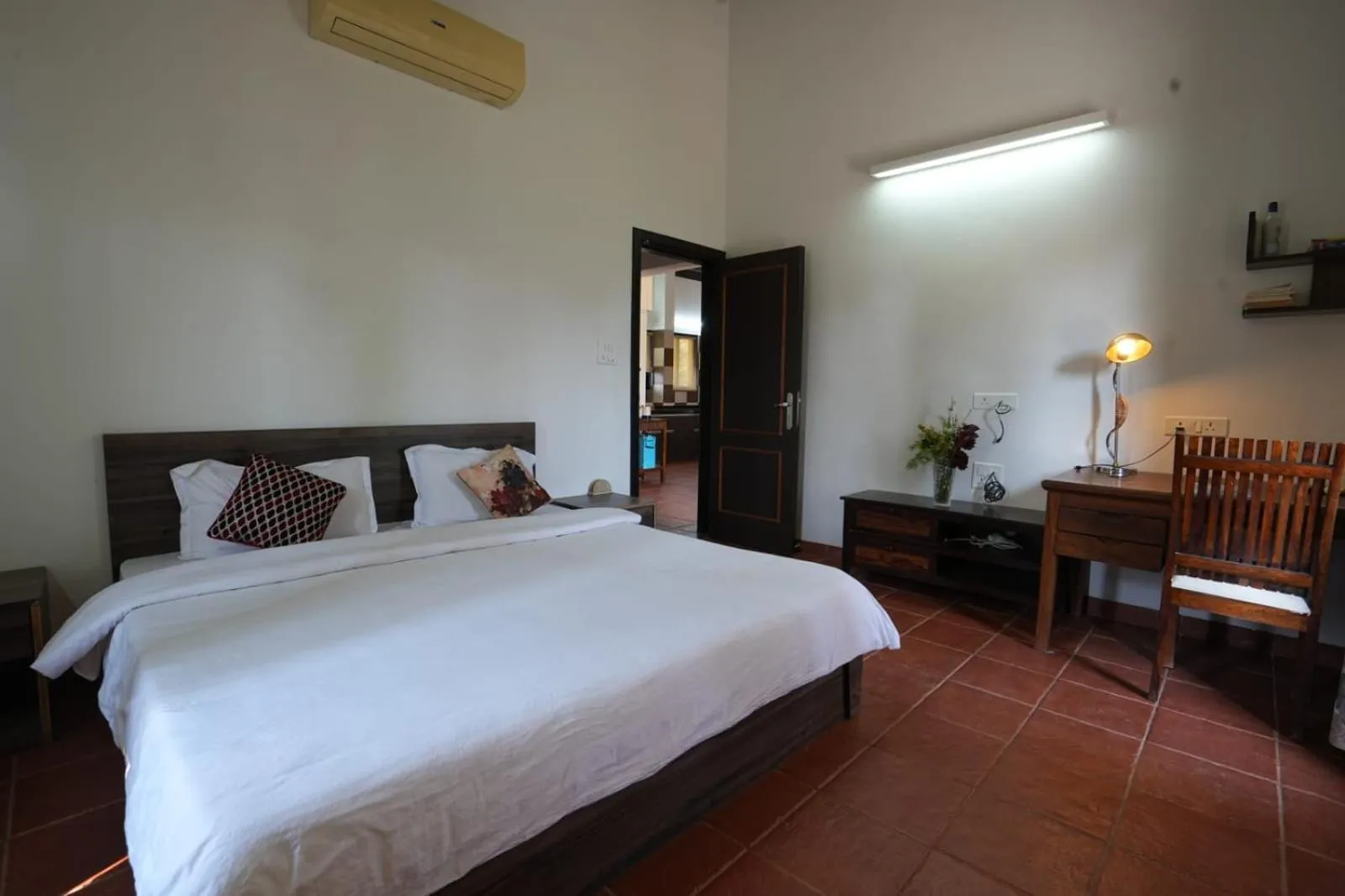 Bed in E&G Green Courts Resort at Koroli Hill Station