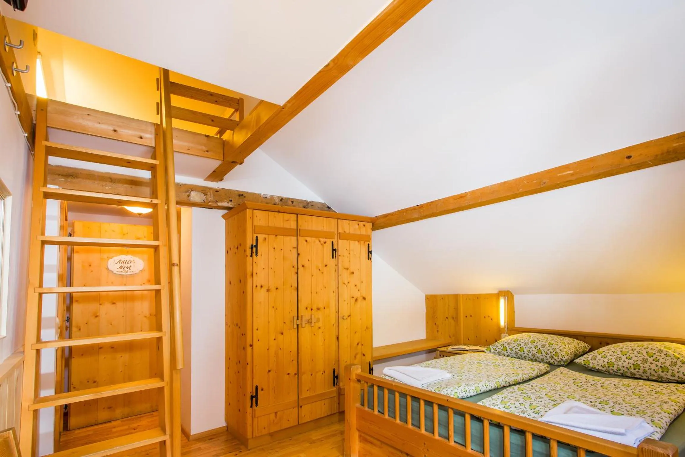 Photo of the whole room, Bed in Alpengasthof Paletti