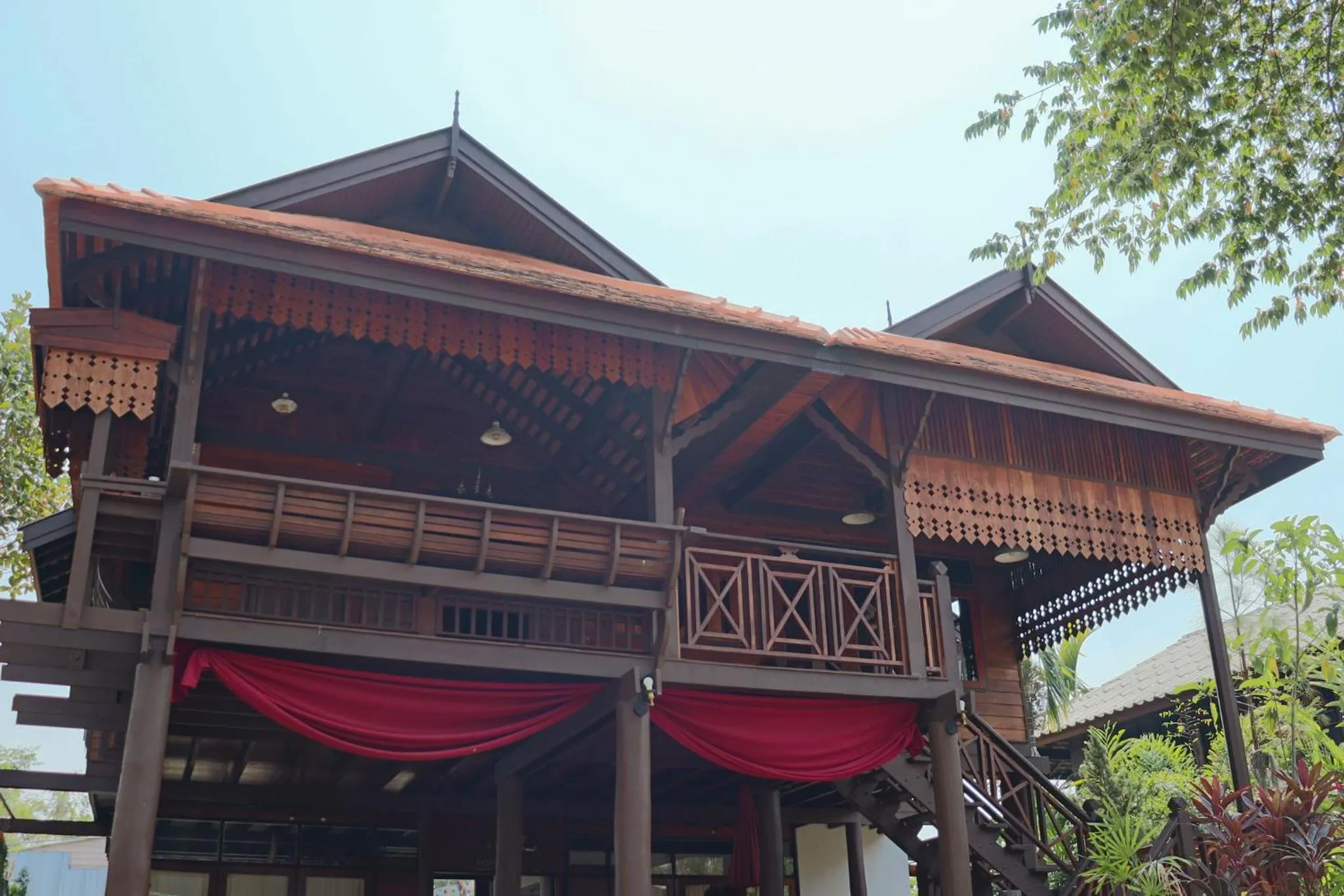 Property building in Lanna Localstay