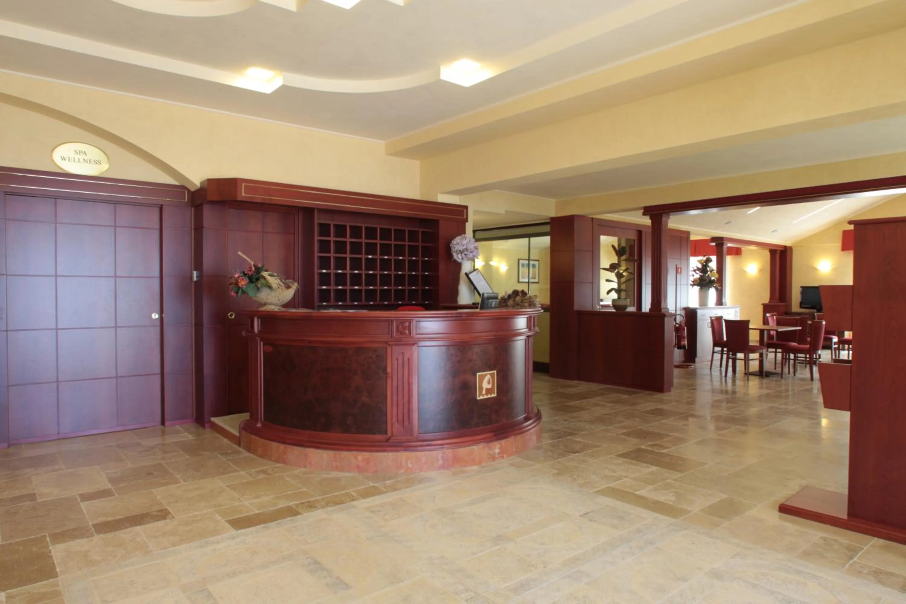 Lobby or reception in Hotel Relais dei Normanni
