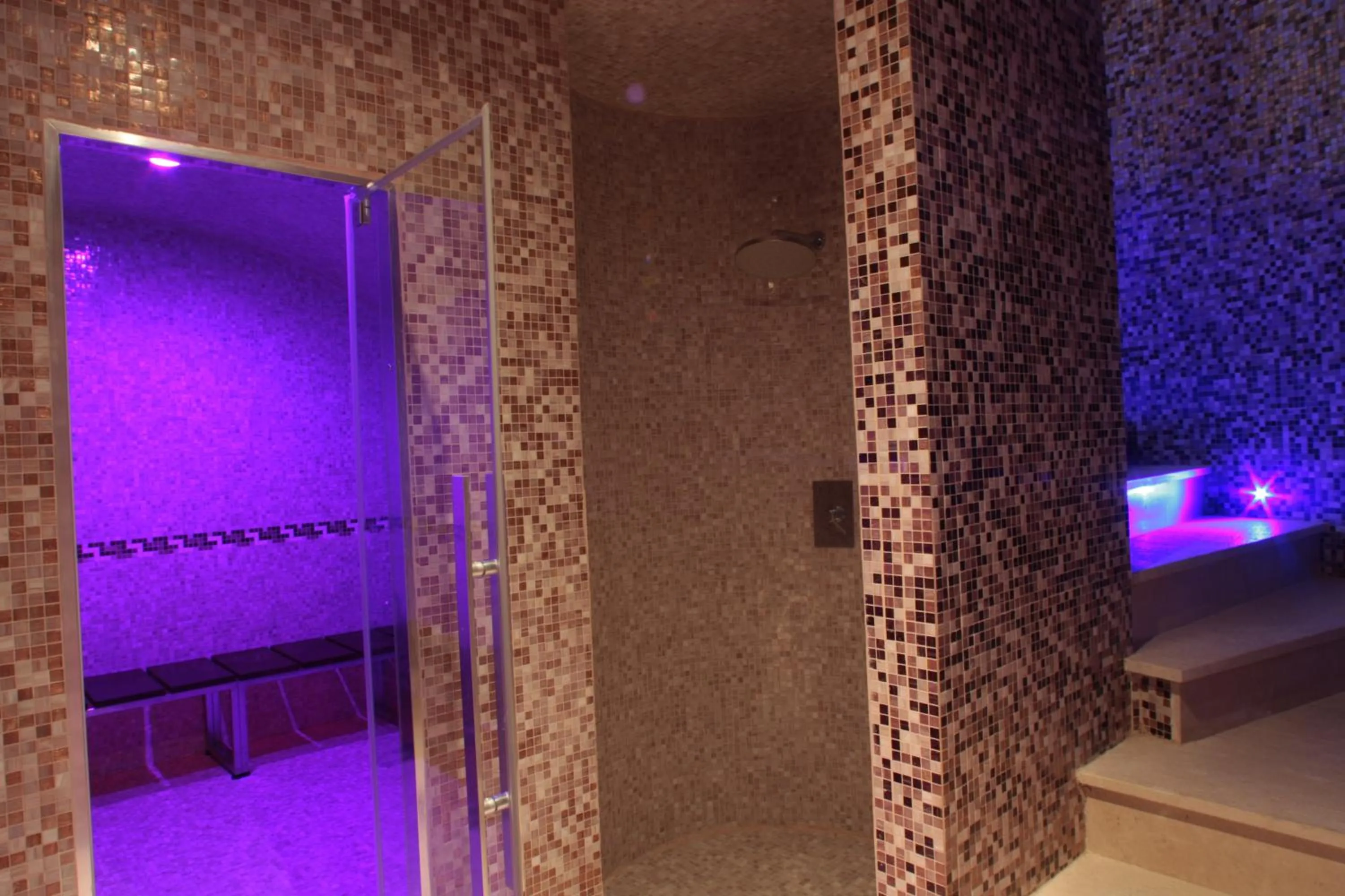 Steam room in Hotel Relais dei Normanni