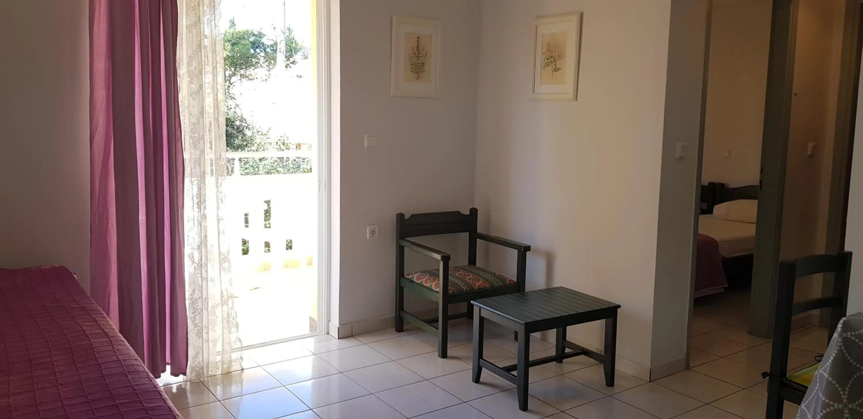 Living room in Zinovia