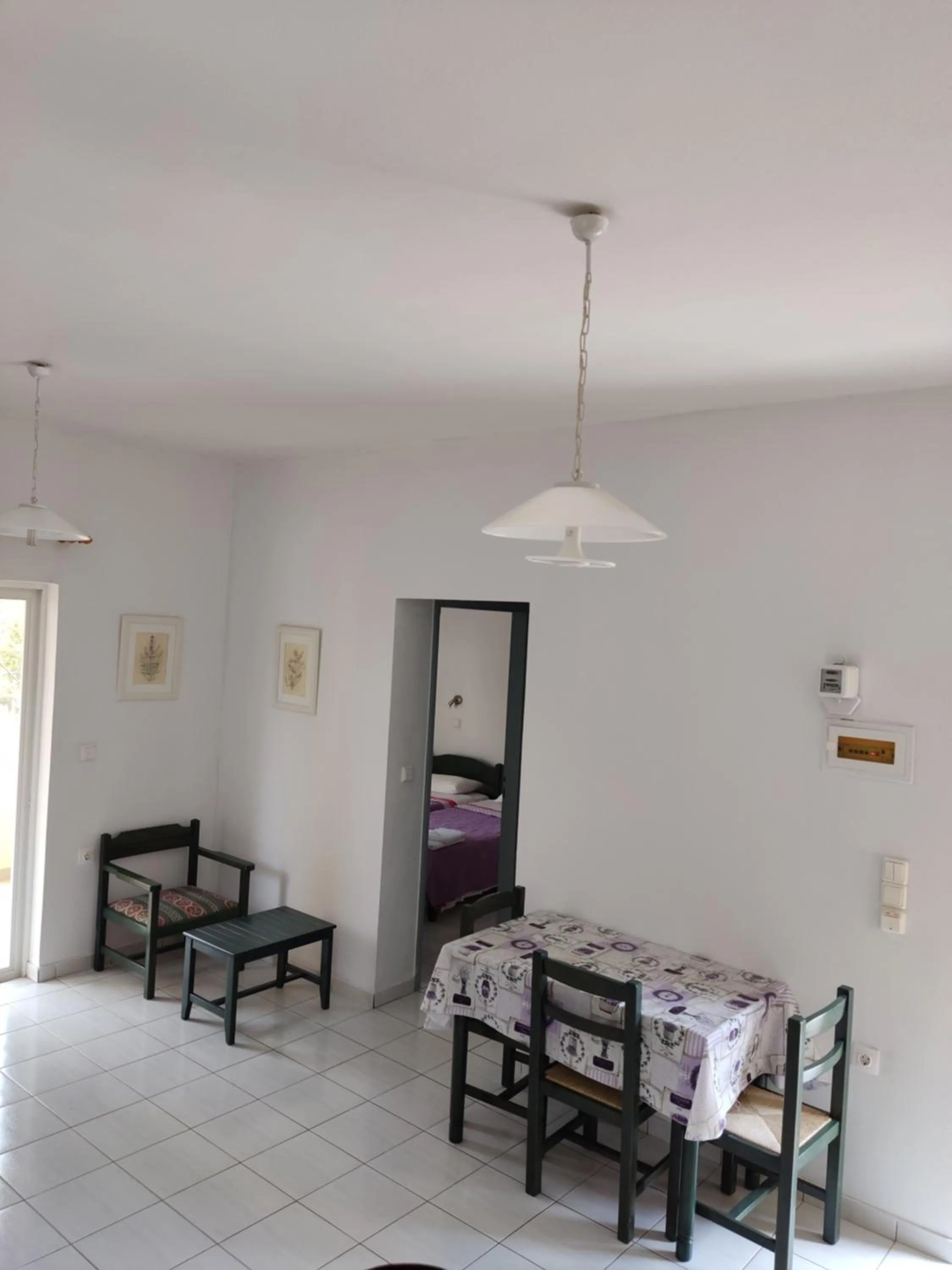 Dining area in Zinovia