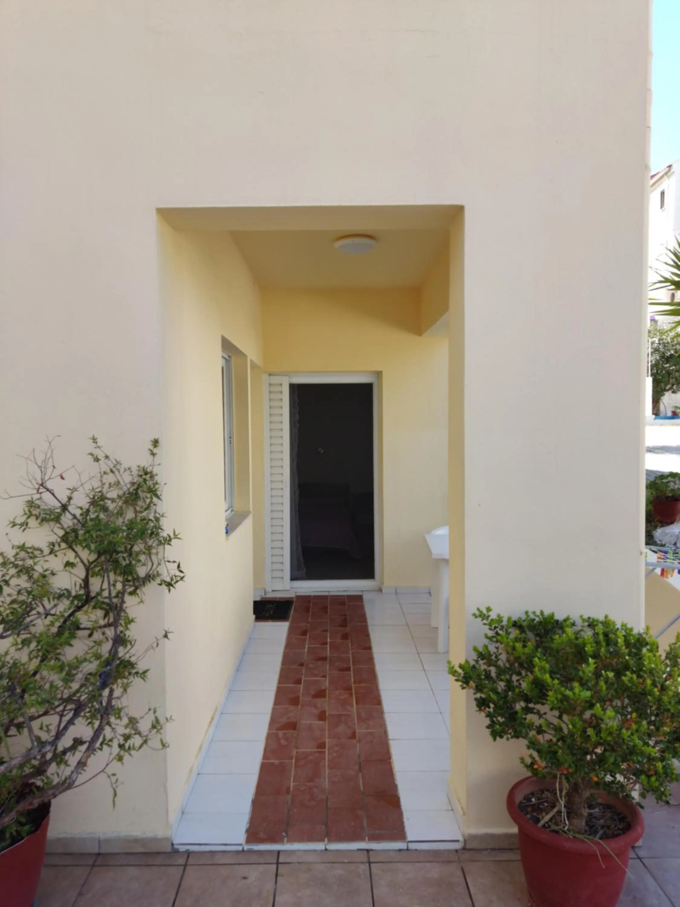 Facade/entrance in Zinovia