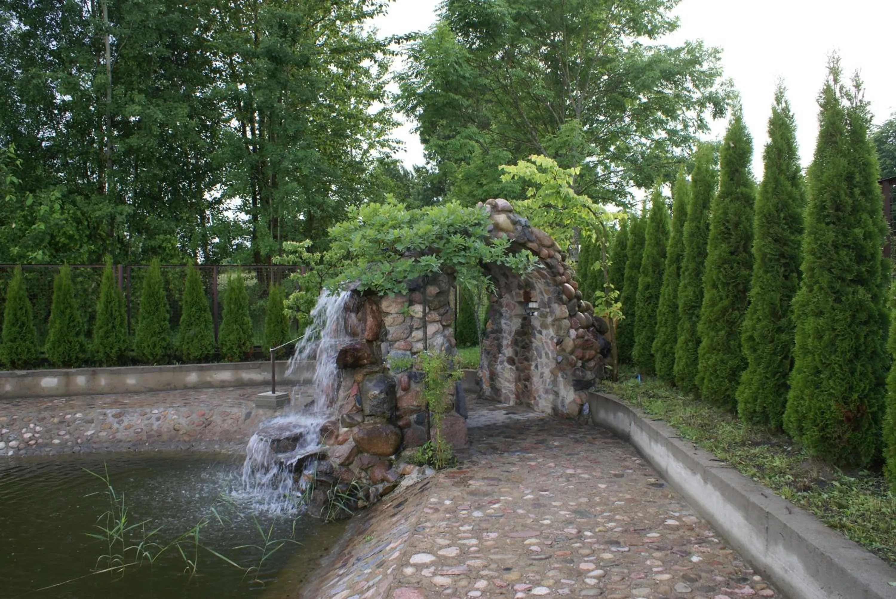 Area and facilities in Dwór Bartnika