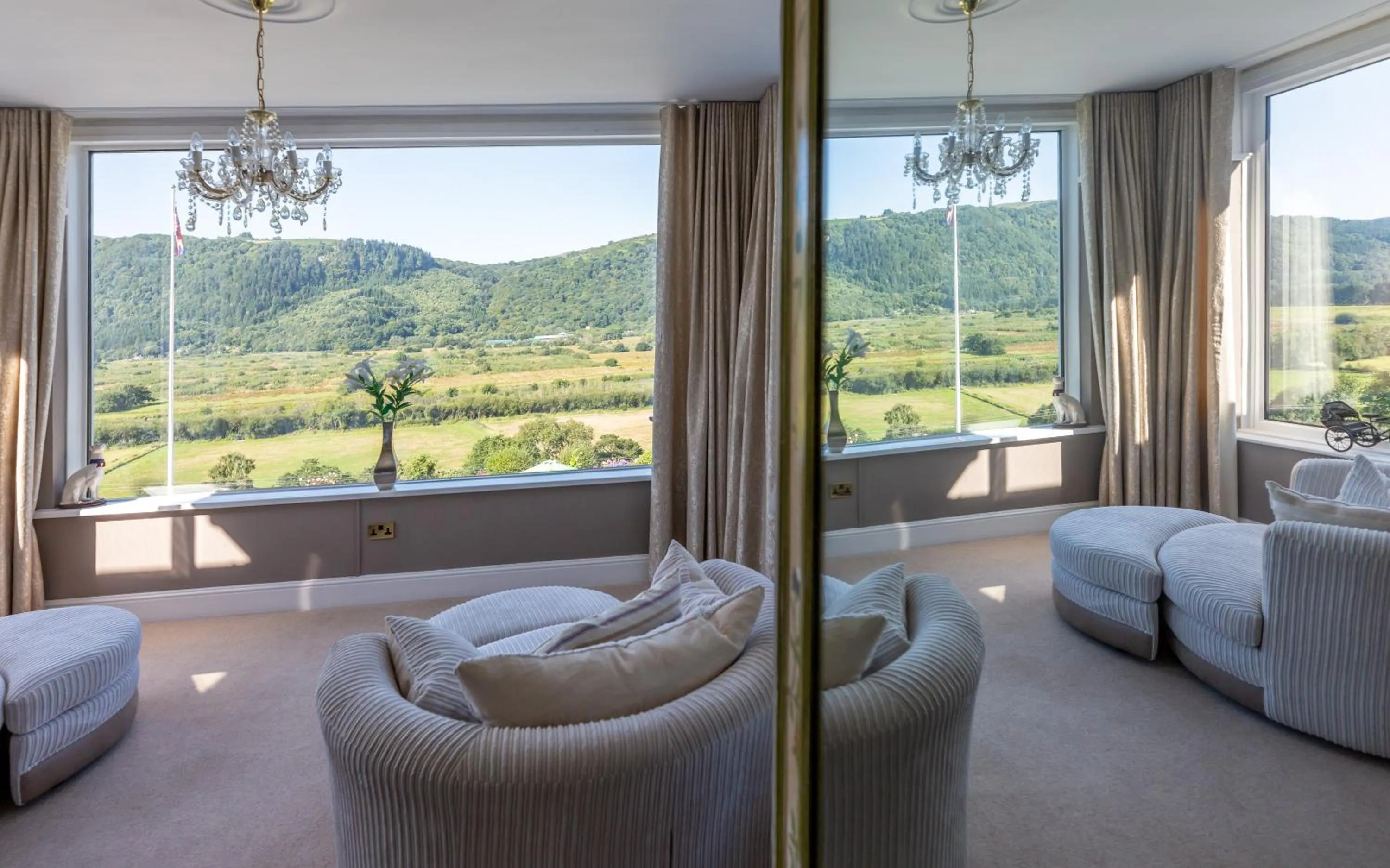 Bedroom in Plas Maenan