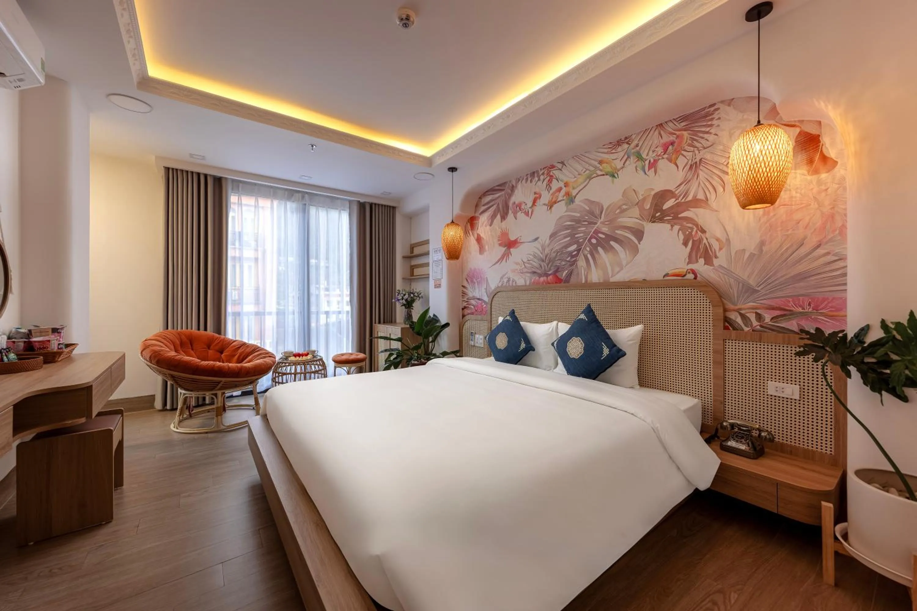 Bed in Tropical Paradise Sapa Hotel & Tour