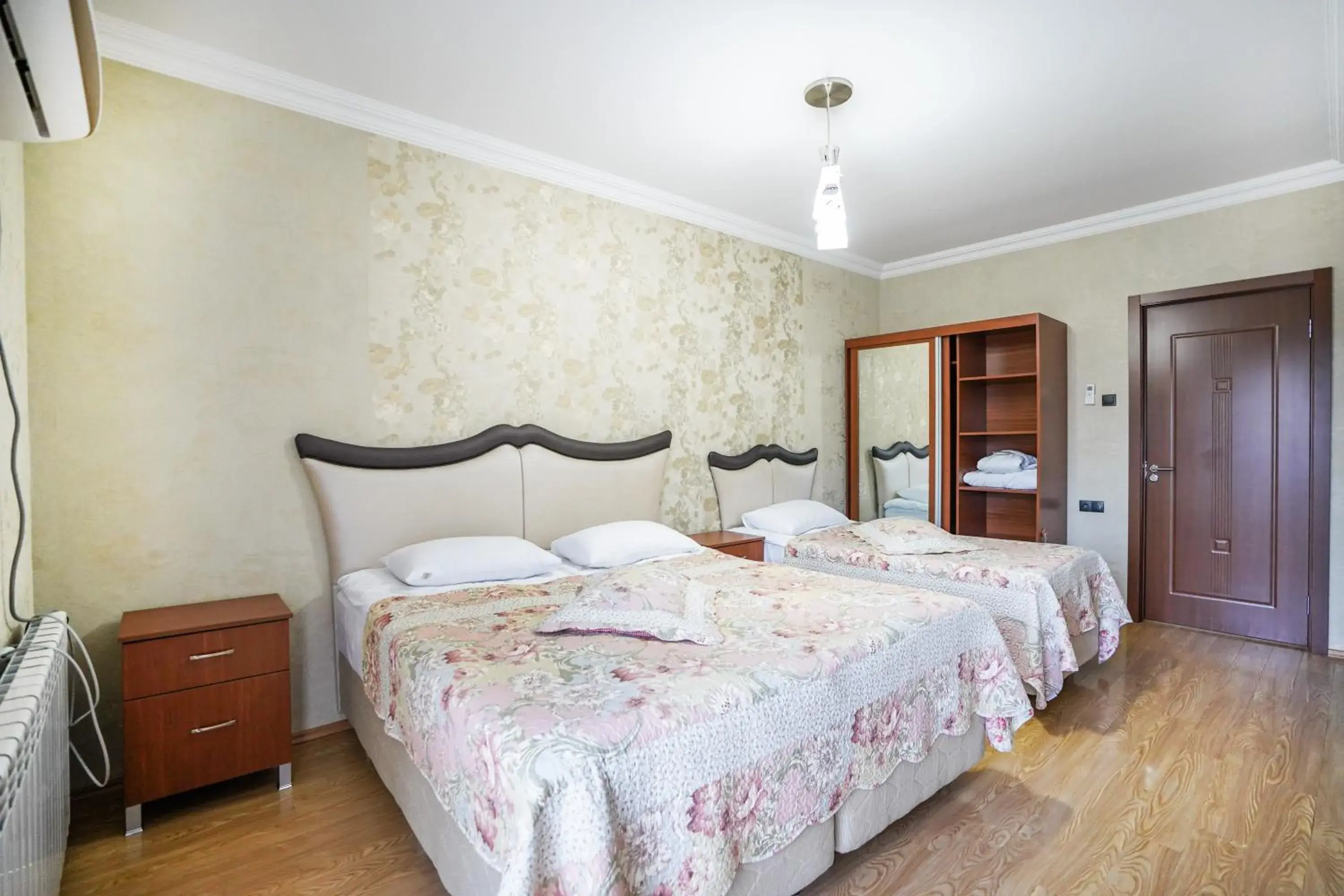 Triple Room in Natali Hotel Triple Room in Natali Hotel