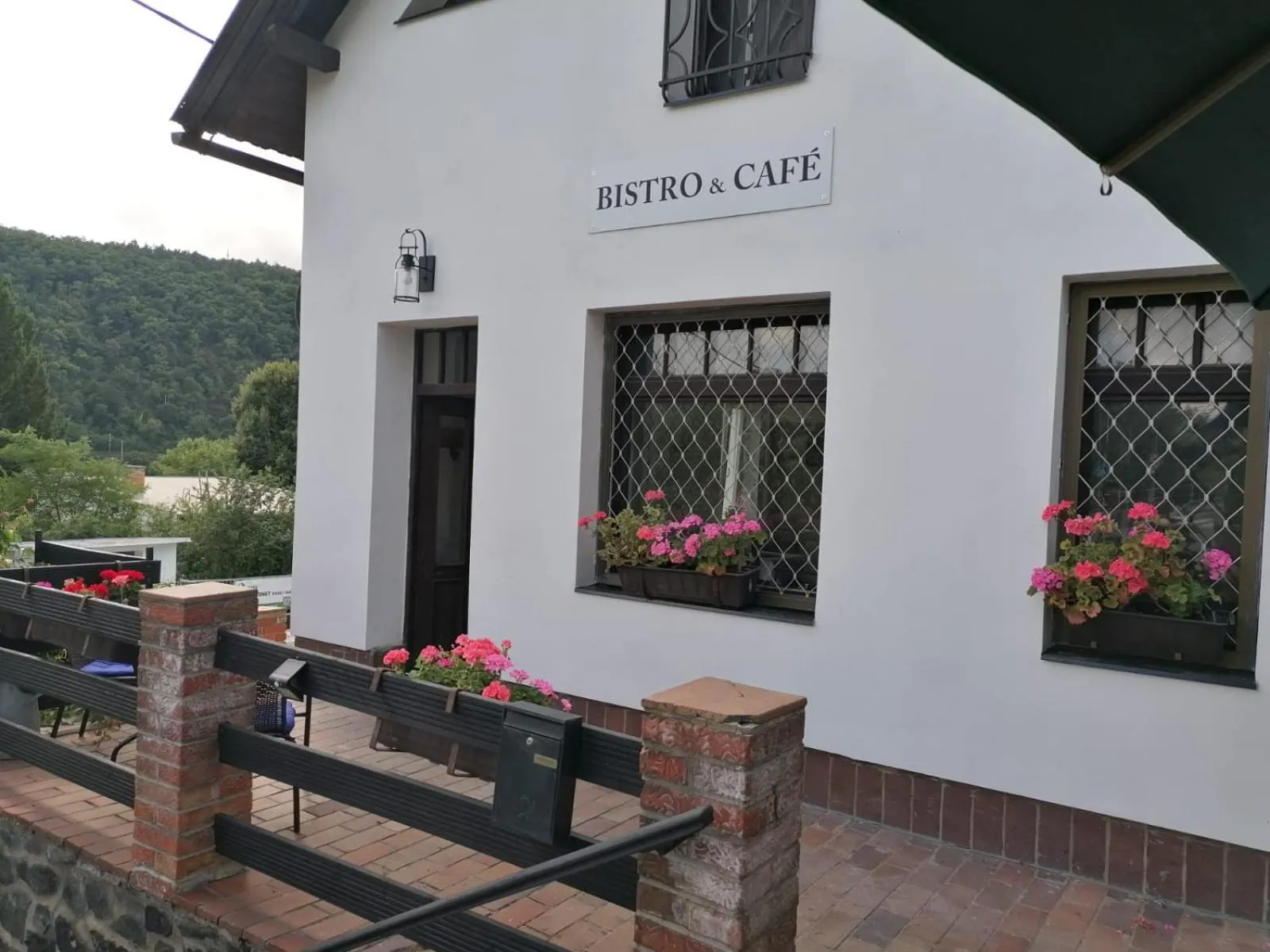 Property building in Pension Egida