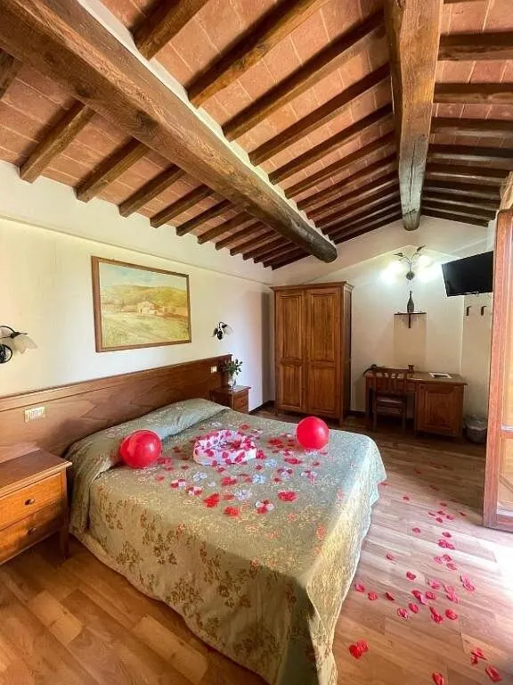 Bed in Bed & Breakfast Fonte Dei Tufi