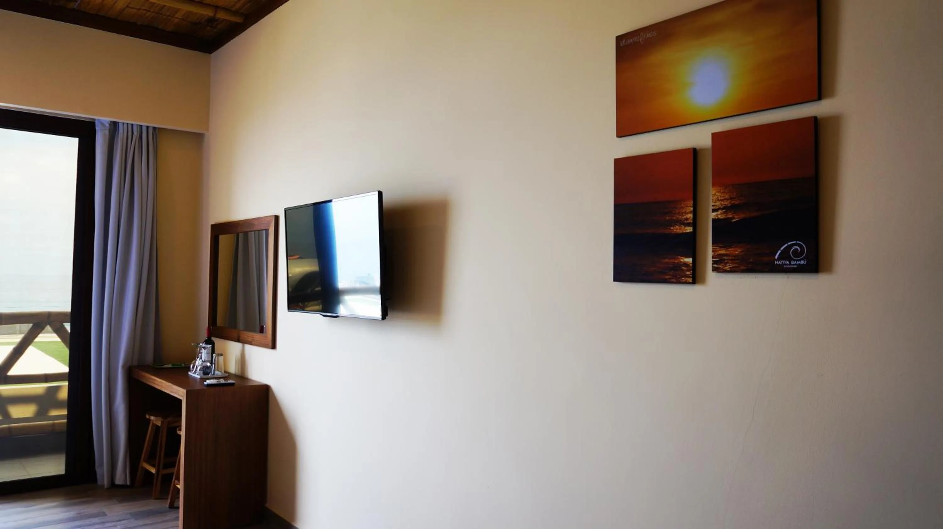 Photo of the whole room in Nativa Bambu Ecolodge