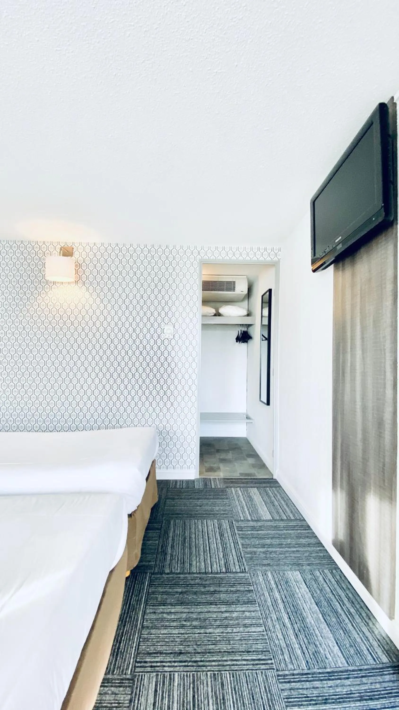 Hôtel Restaurant Kyriad de Péronne