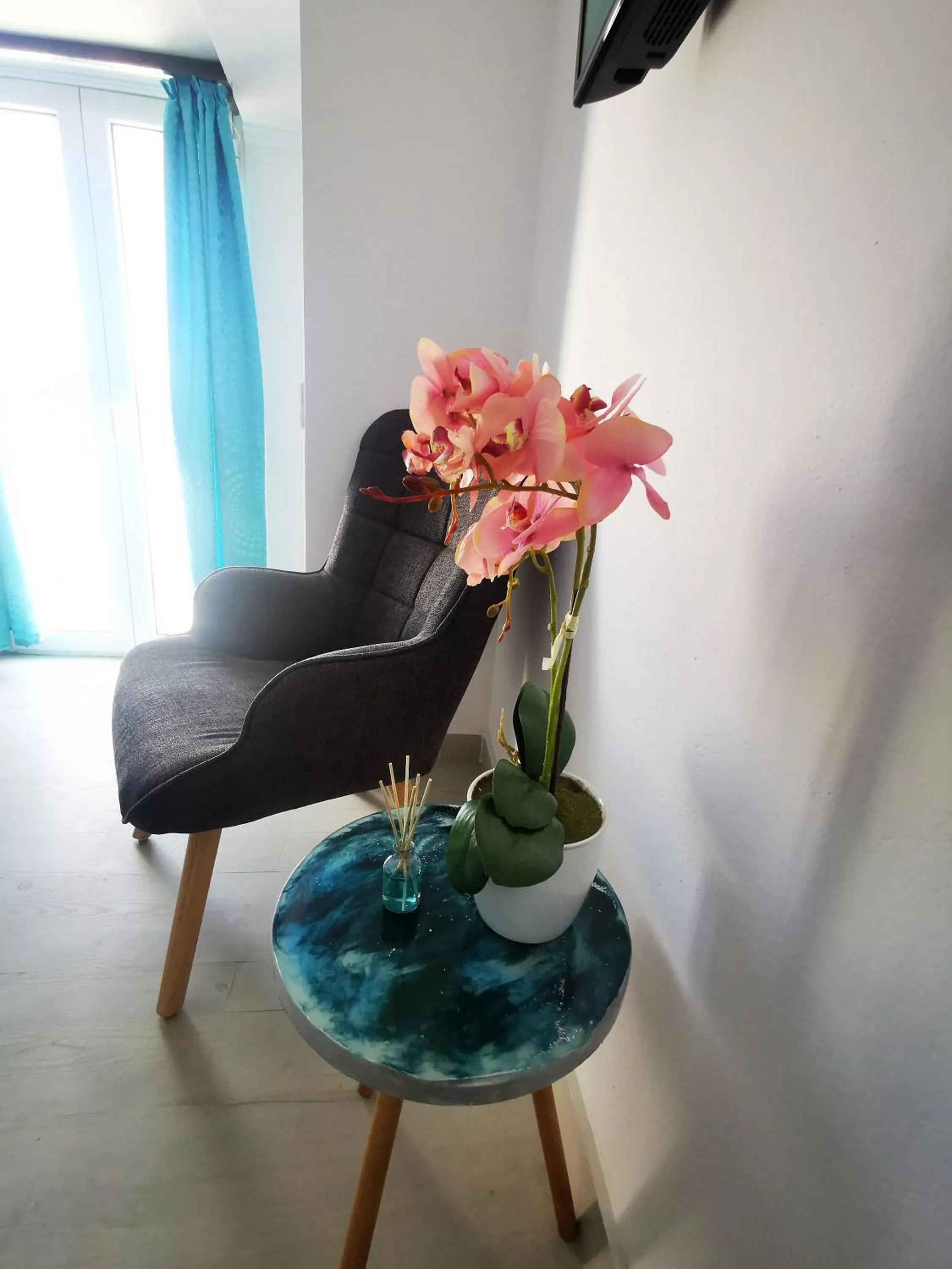 Living room in Anthis Studios