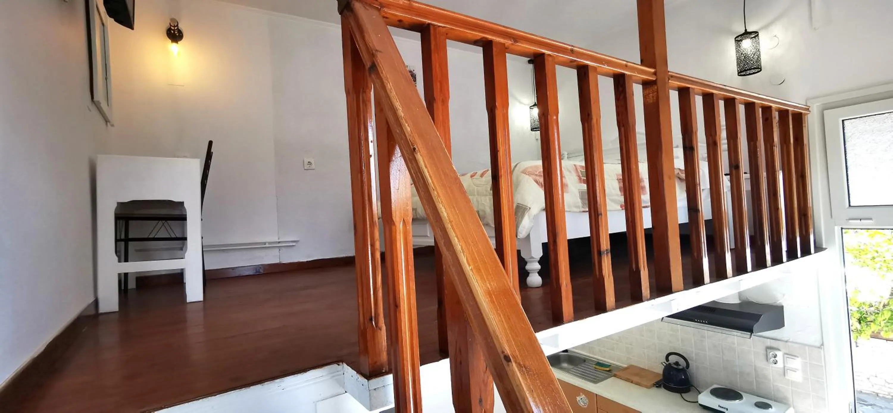 Bed in Anthis Studios