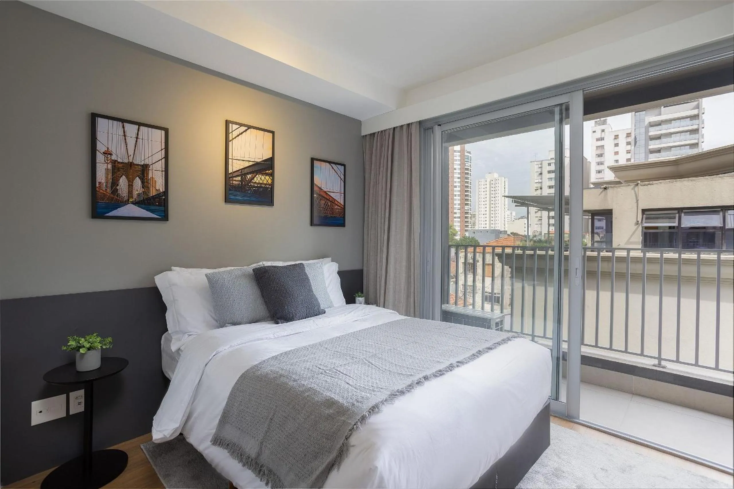 Bedroom, Bed in Ventura Pinheiros