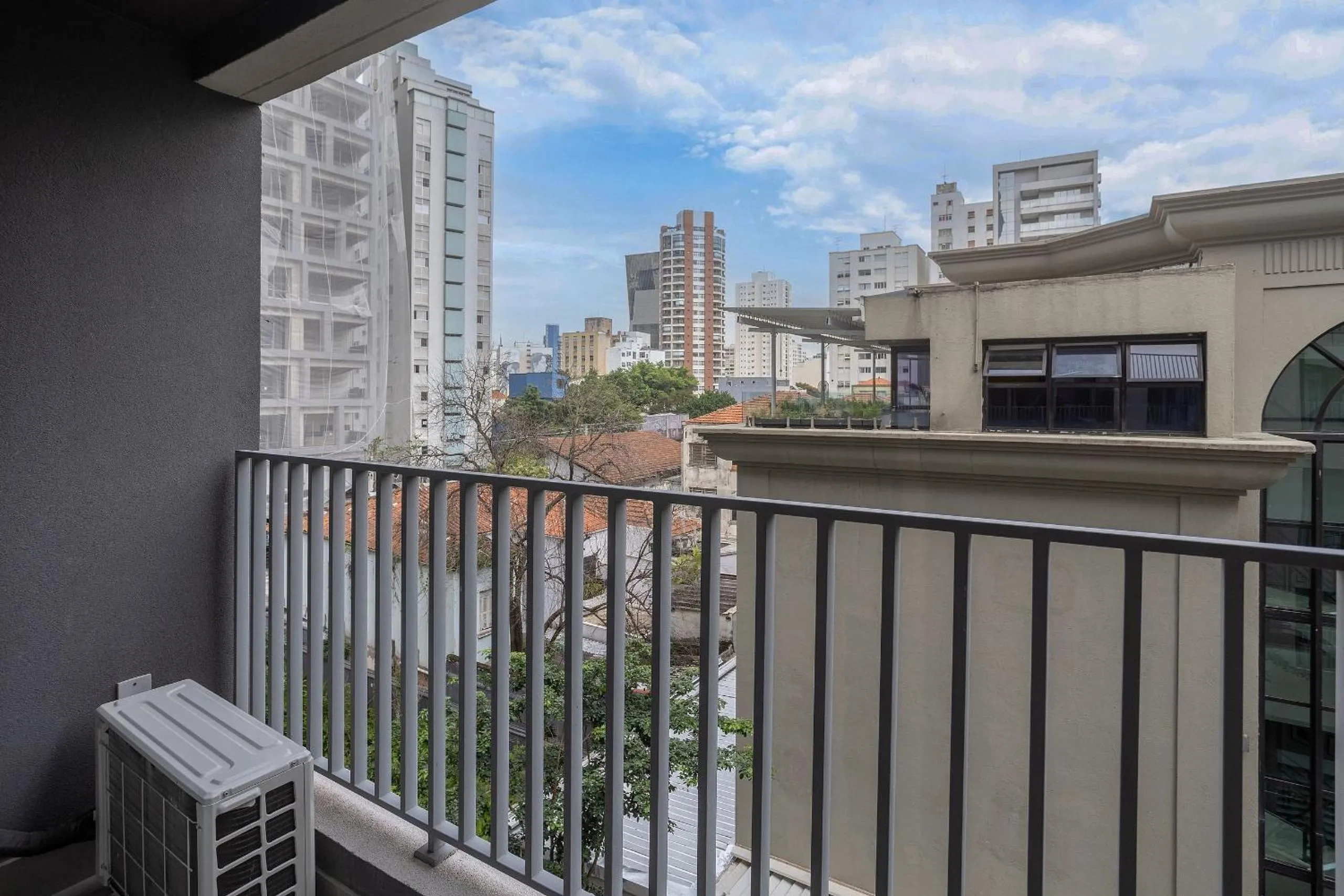 Balcony/Terrace in Ventura Pinheiros