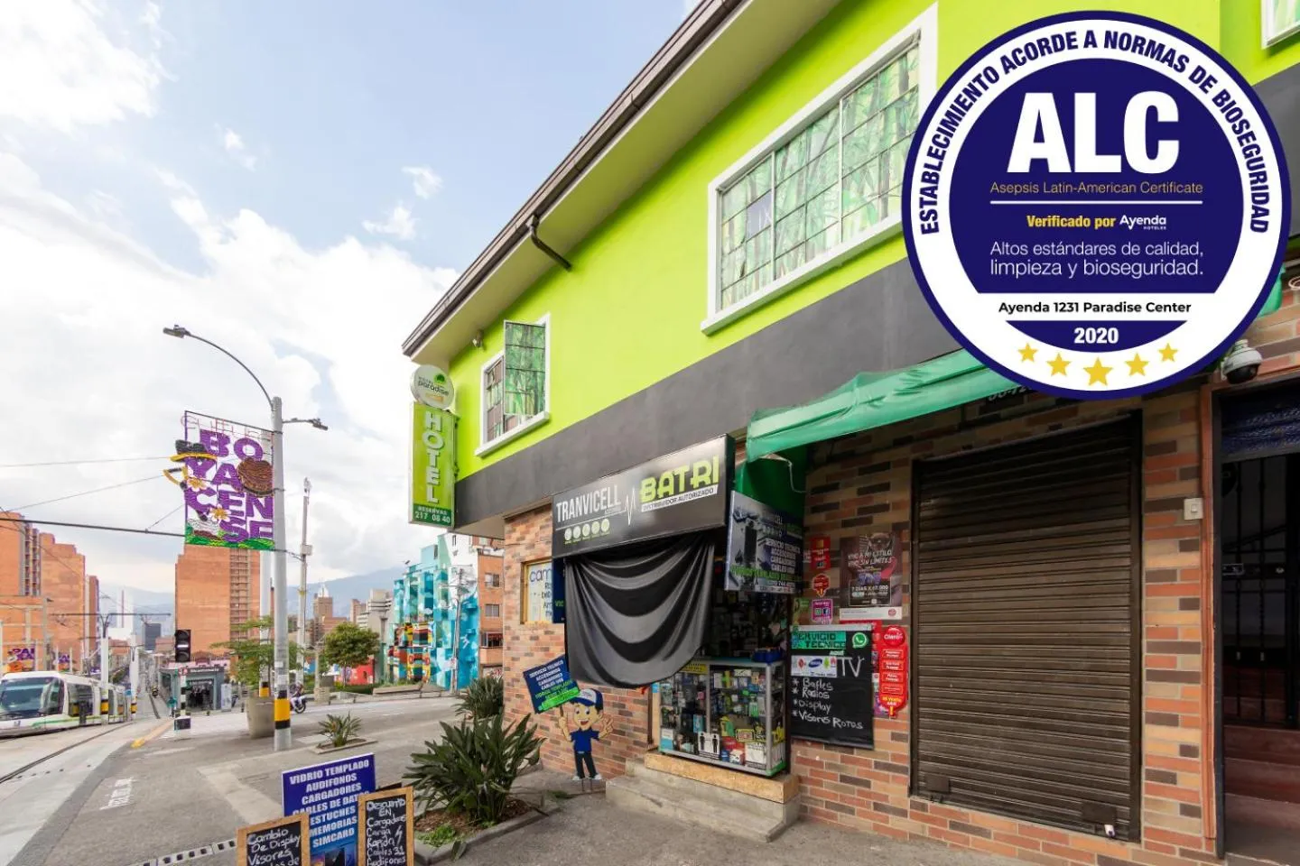 Ayenda 1231 Paradise Center