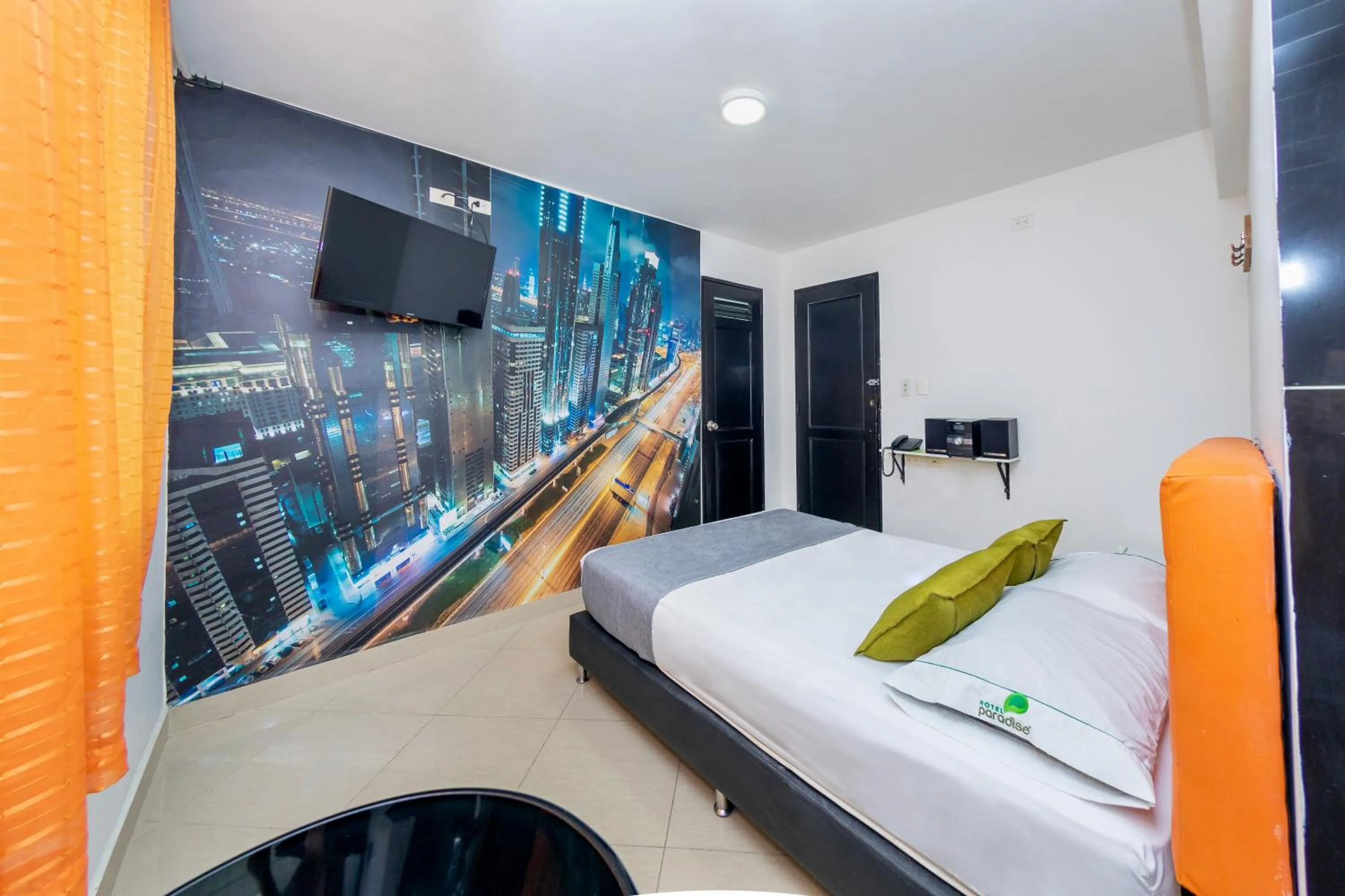 Ayenda 1231 Paradise Center