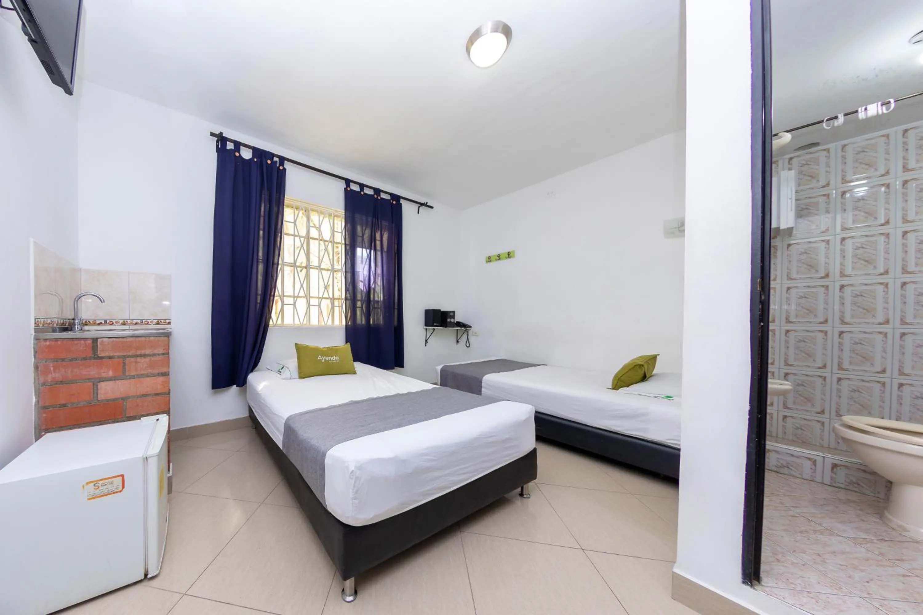 Ayenda 1231 Paradise Center