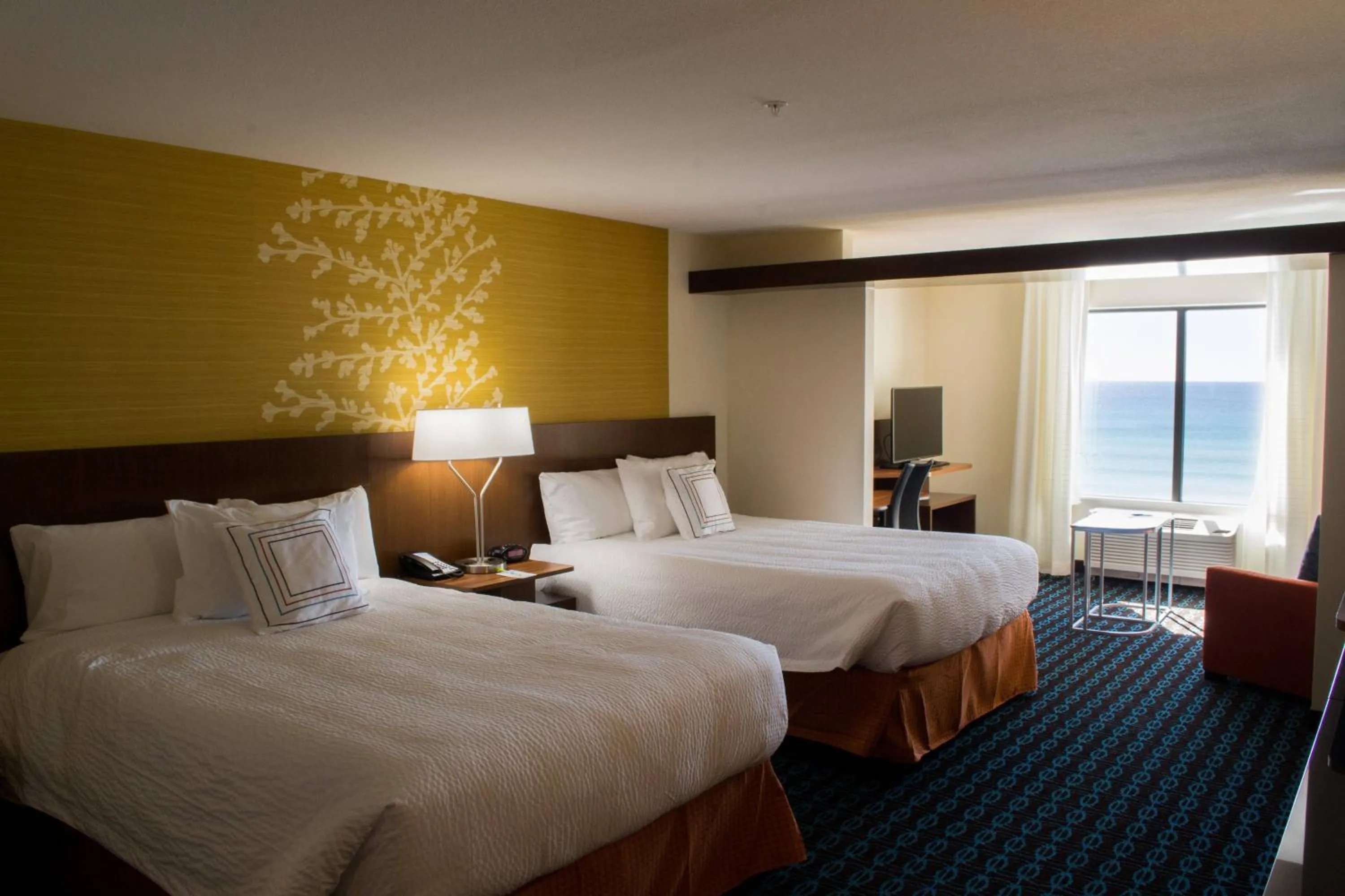 Photo of the whole room, Bed in Fairfield Inn & Suites by Marriott Fort Walton Beach-West Destin