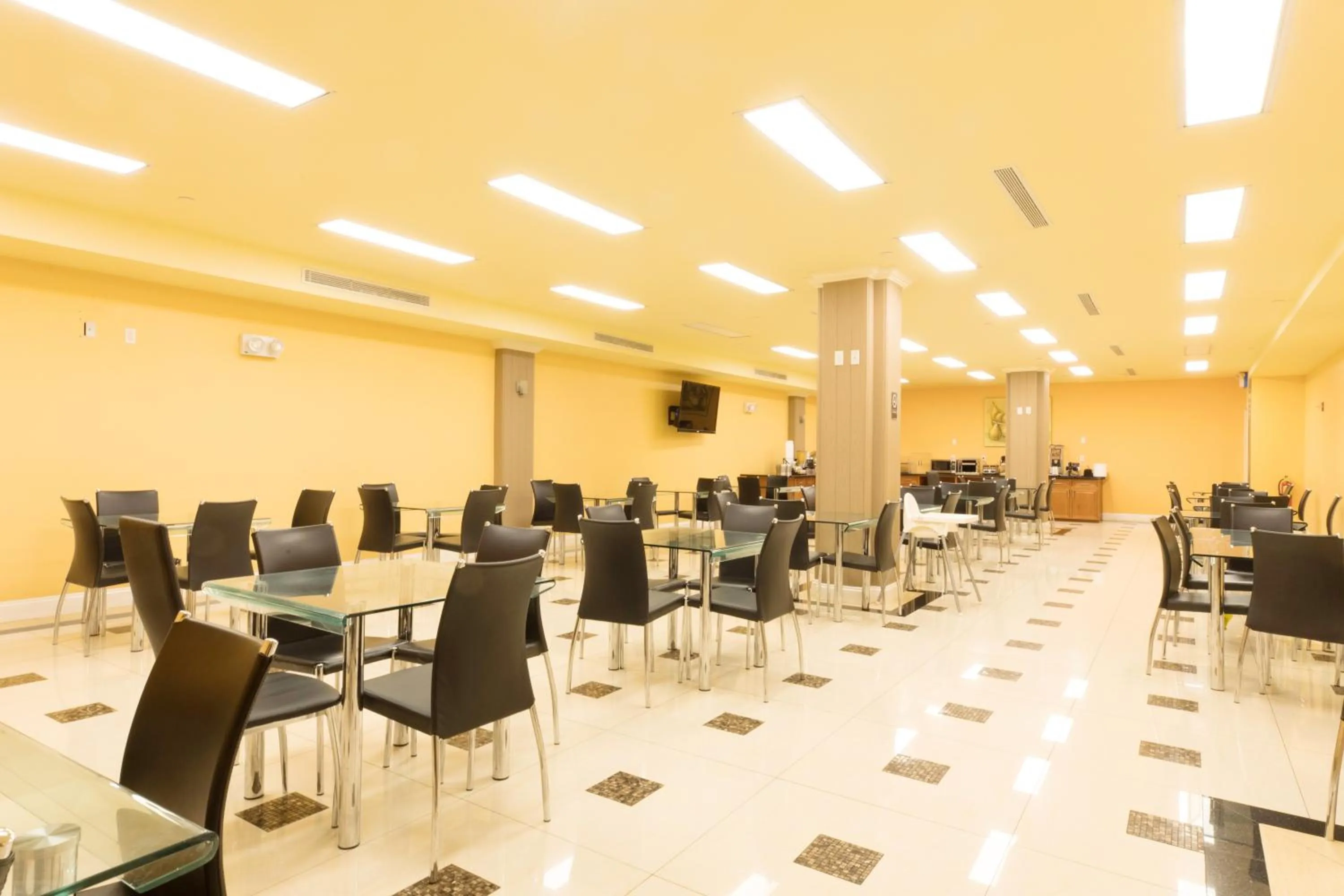 Breakfast in Romana Hotel - NYC