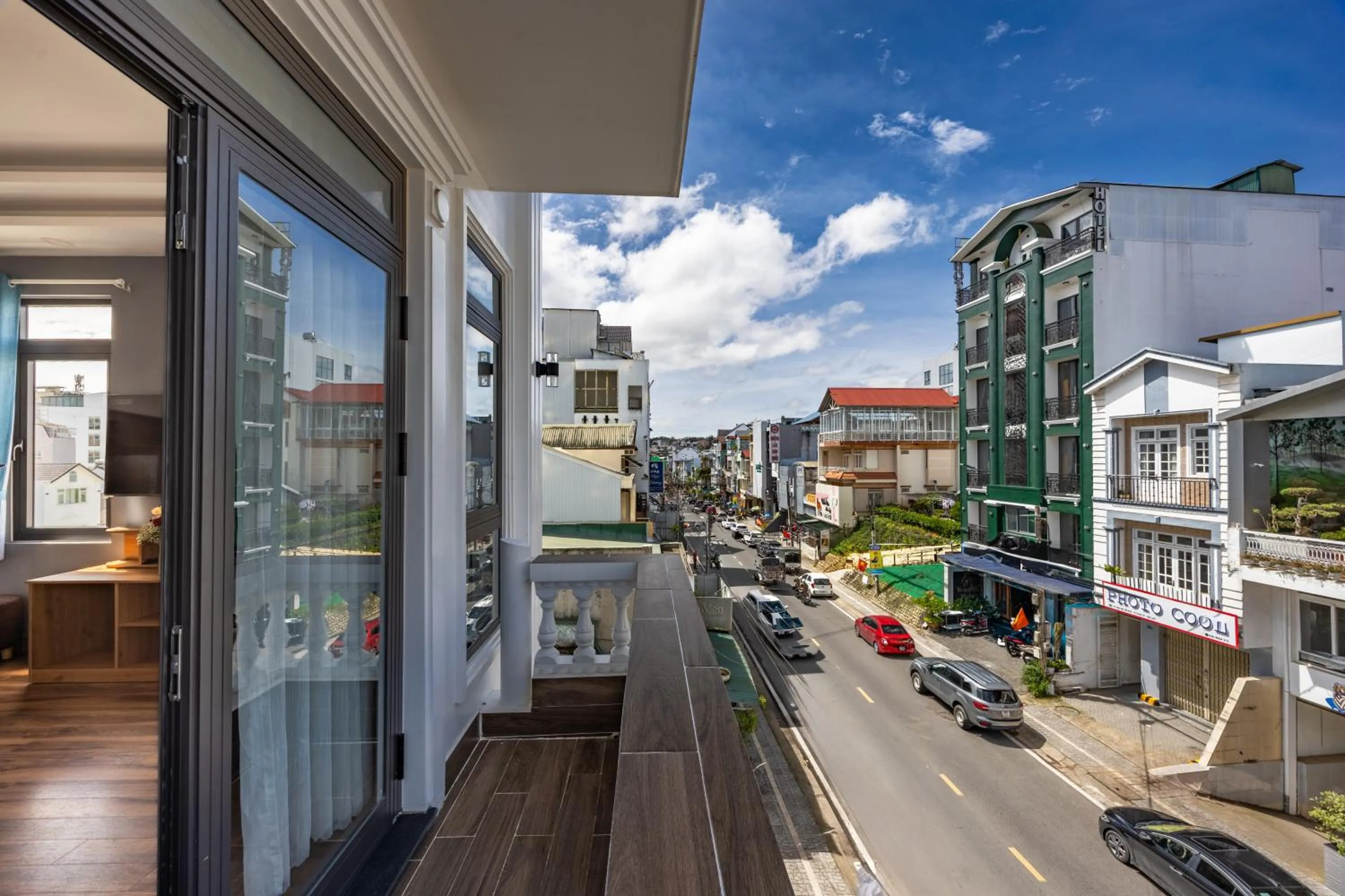 Photo of the whole room in Cherry Hotel 2 Da Lat