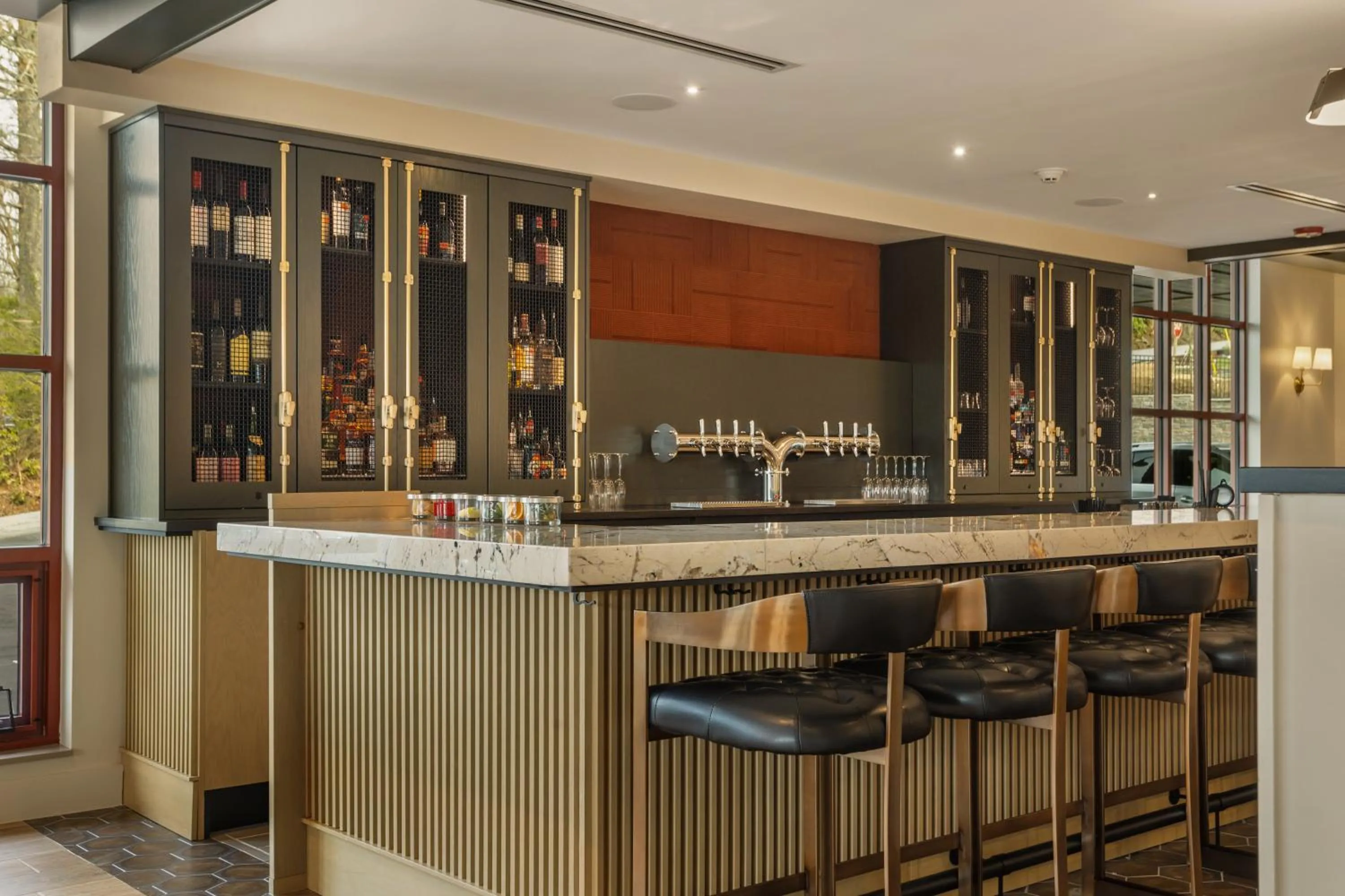 Restaurant/places to eat in The Embers Hotel