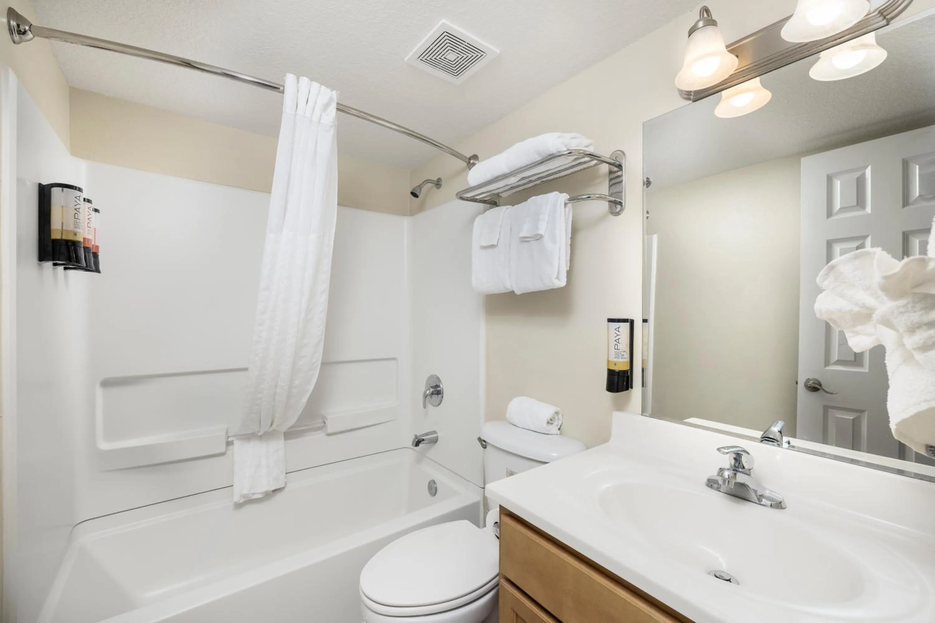 Shower in Beachside Resort Panama City Beach