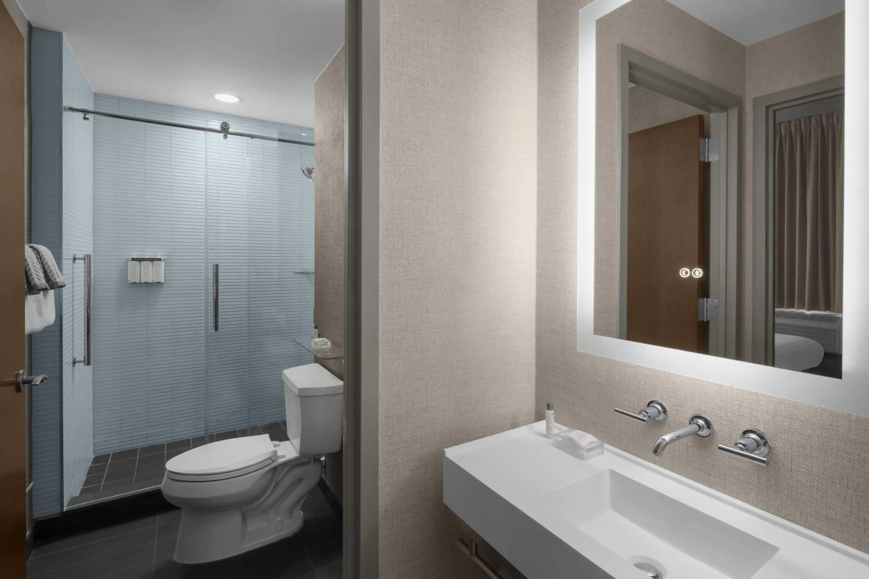 Bedroom in Cambria Hotel New York - Chelsea