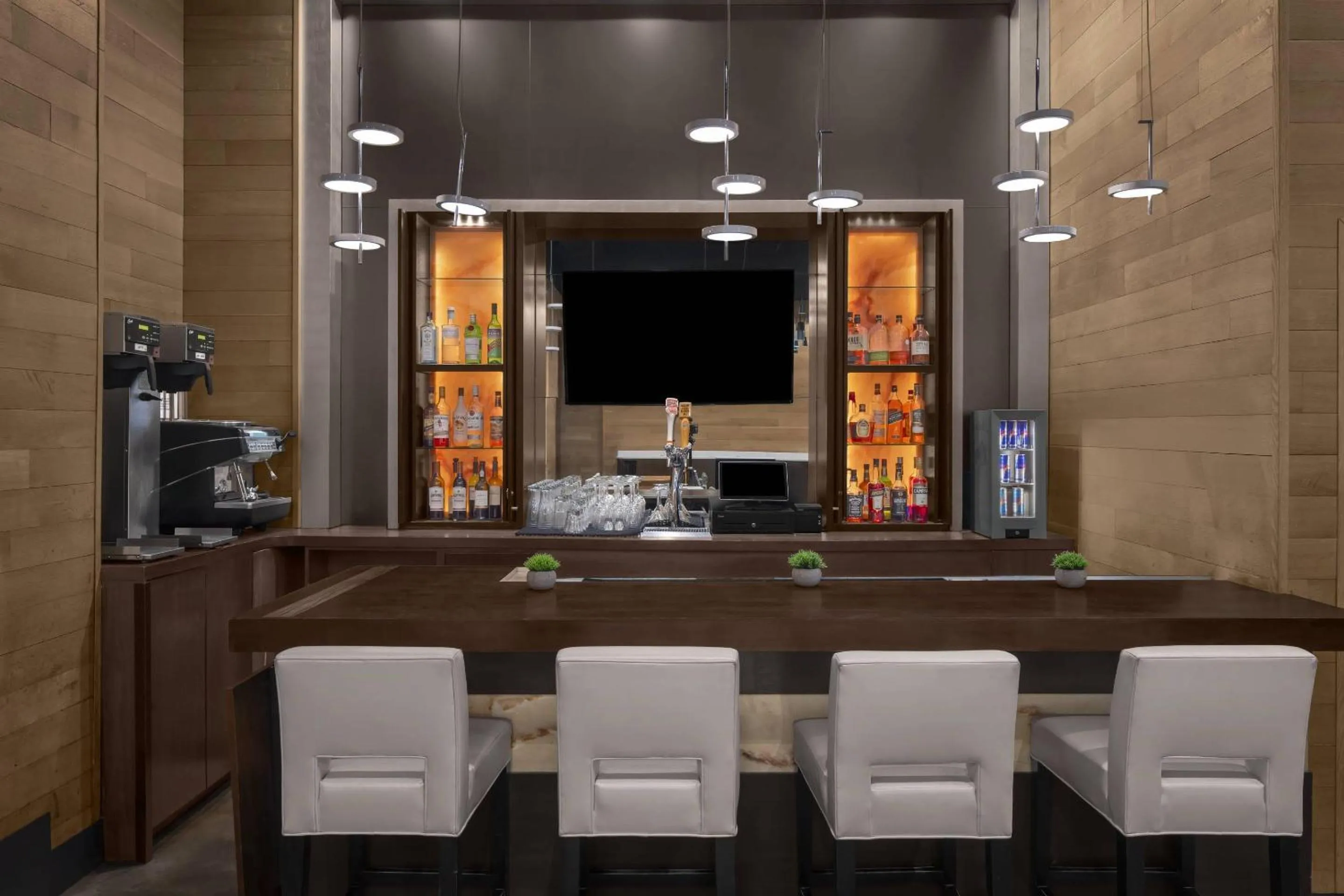 Lounge or bar in Cambria Hotel New York - Chelsea