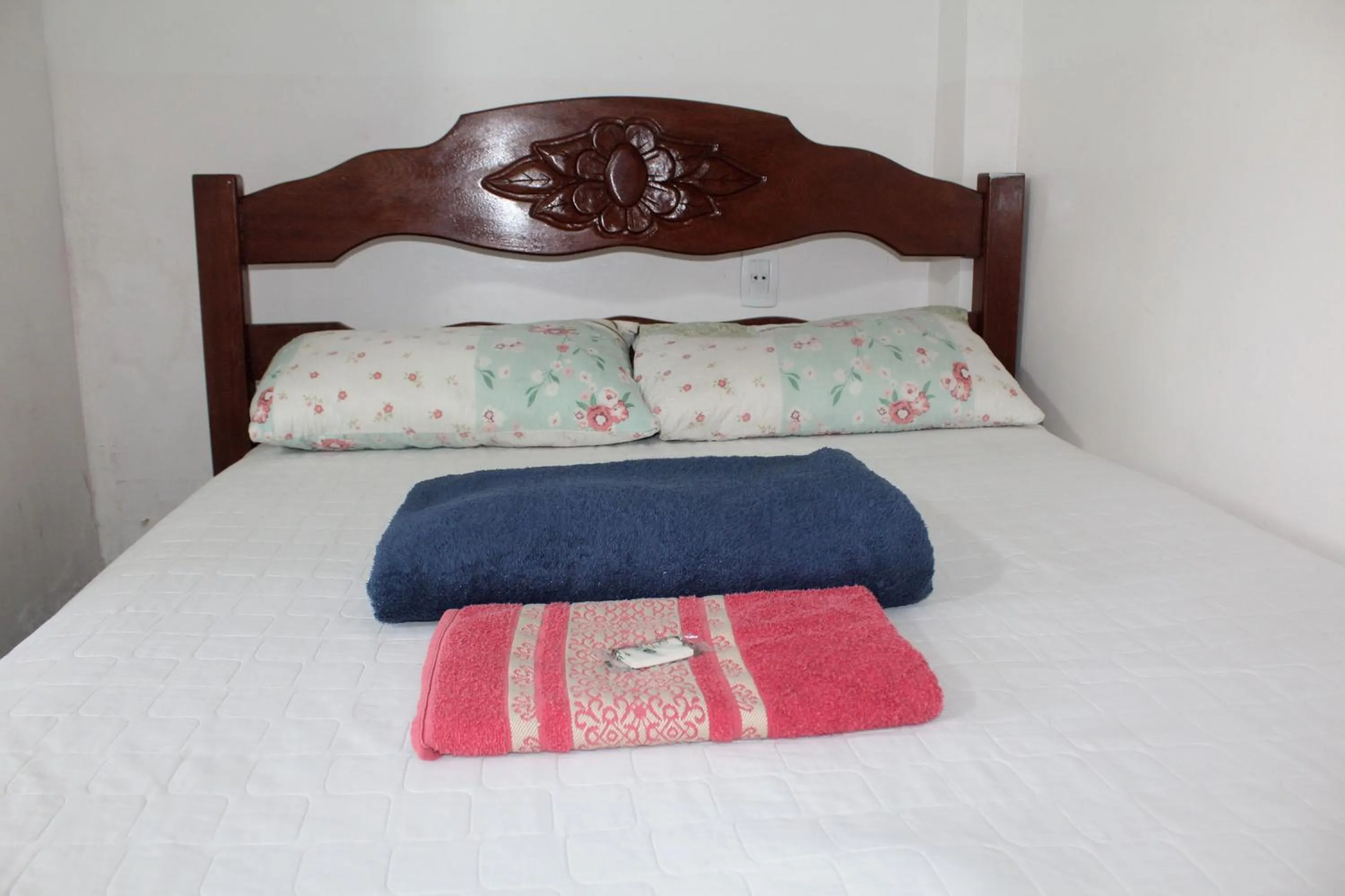 Bedroom, Bed in OYO Hotel Tbs