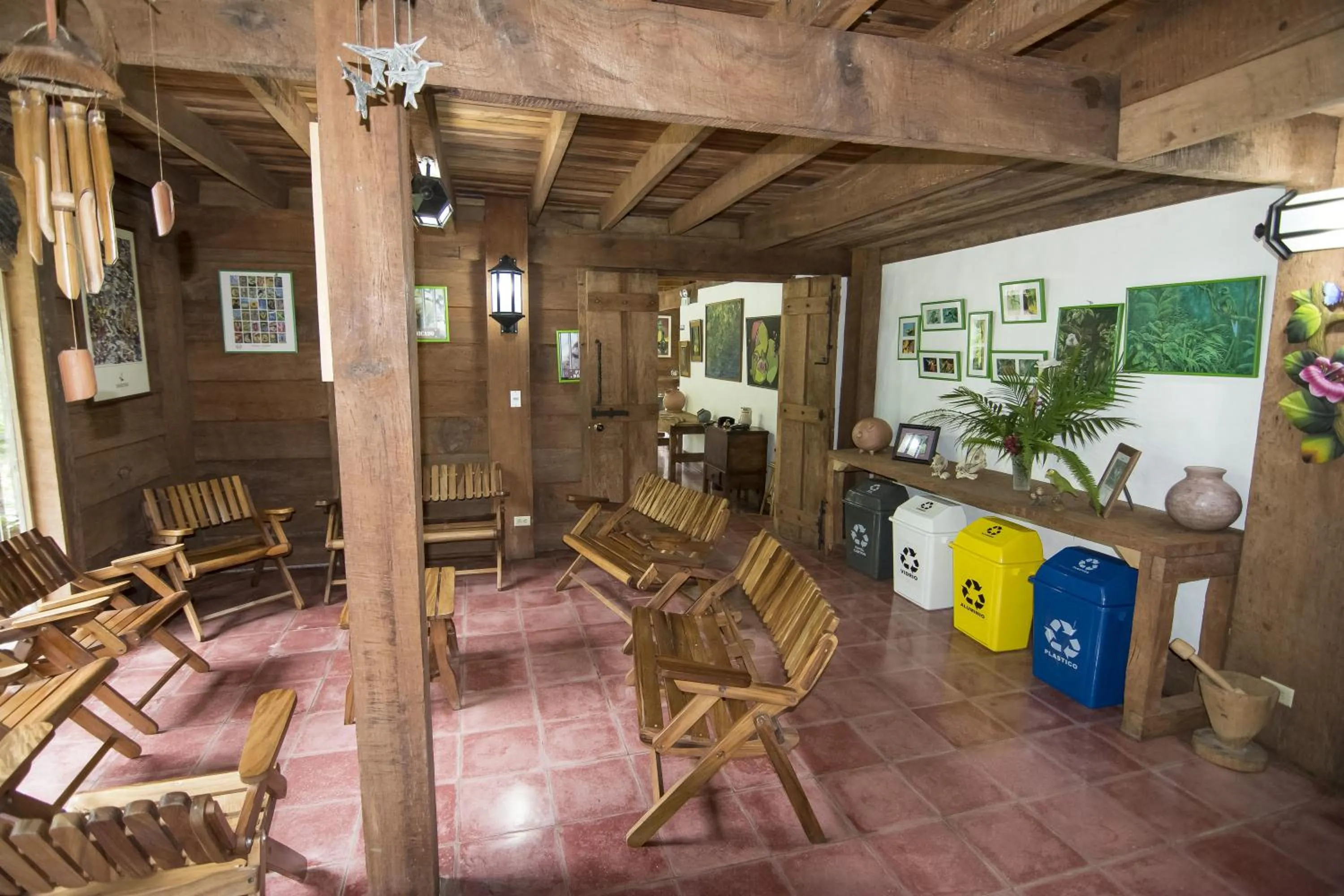 Game Room in Bosque de Paz Reserva Biologica