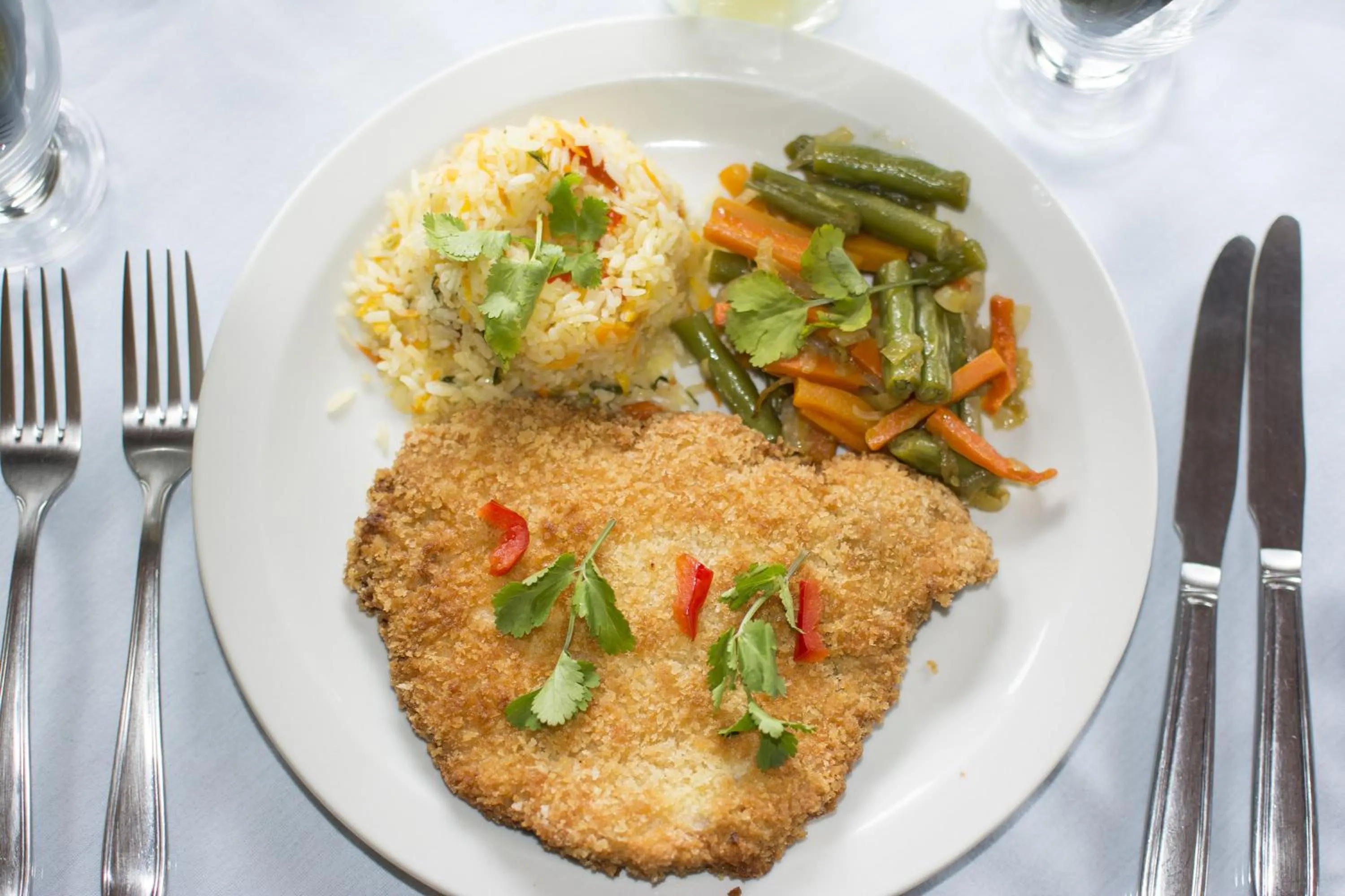 Restaurant/places to eat in Bosque de Paz Reserva Biologica