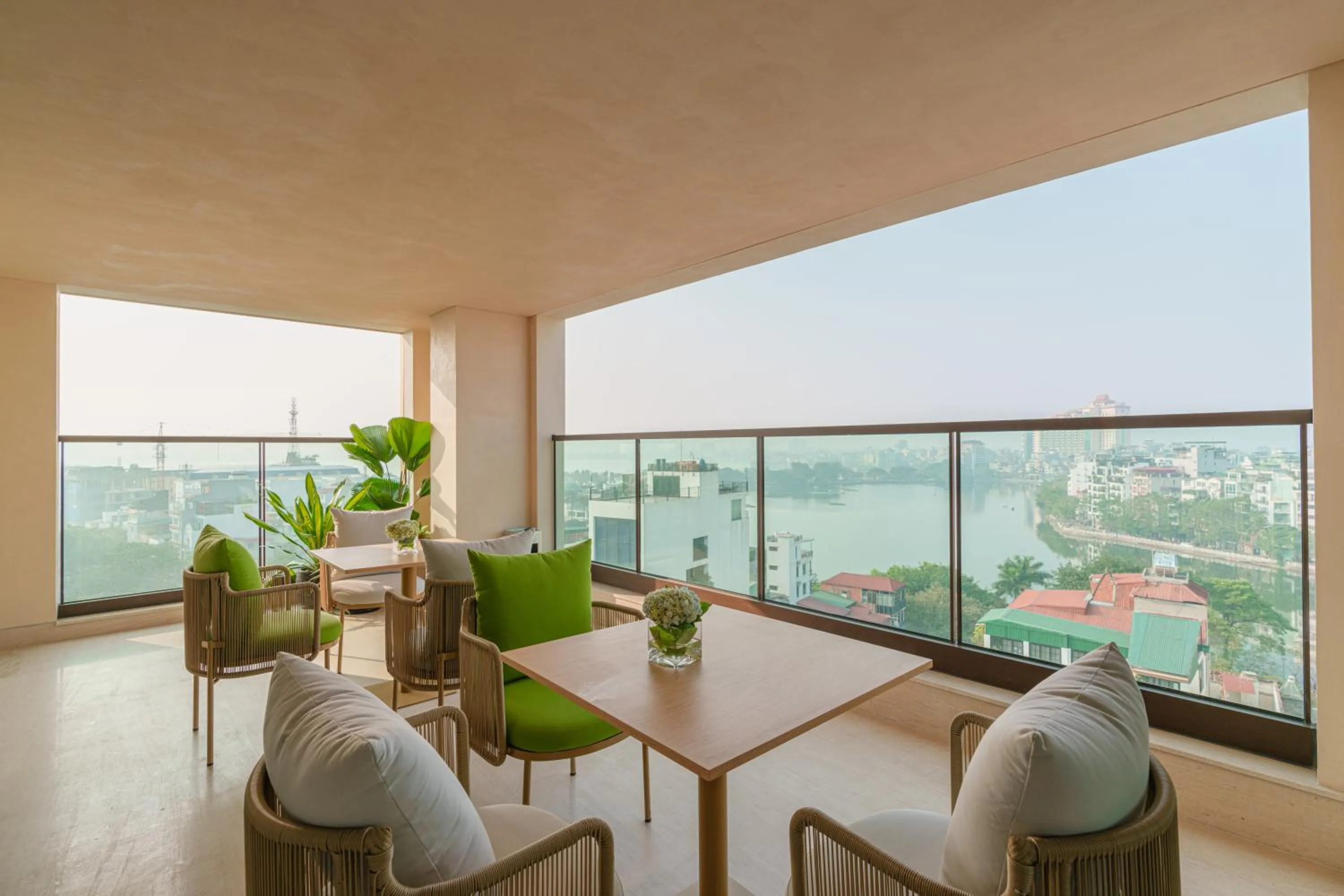 Garden in The Five Suites Lilas