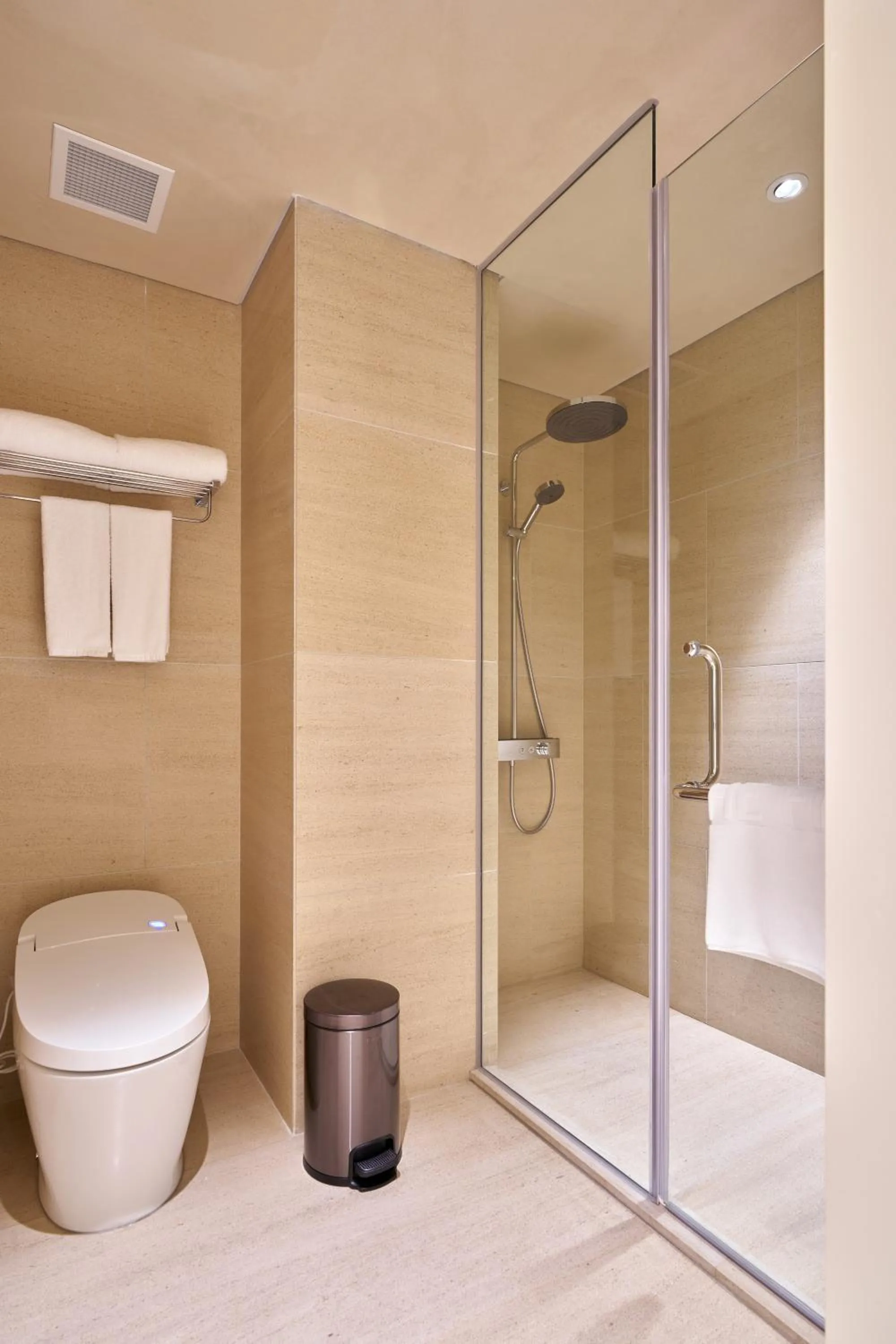 Bathroom in The Five Suites Lilas