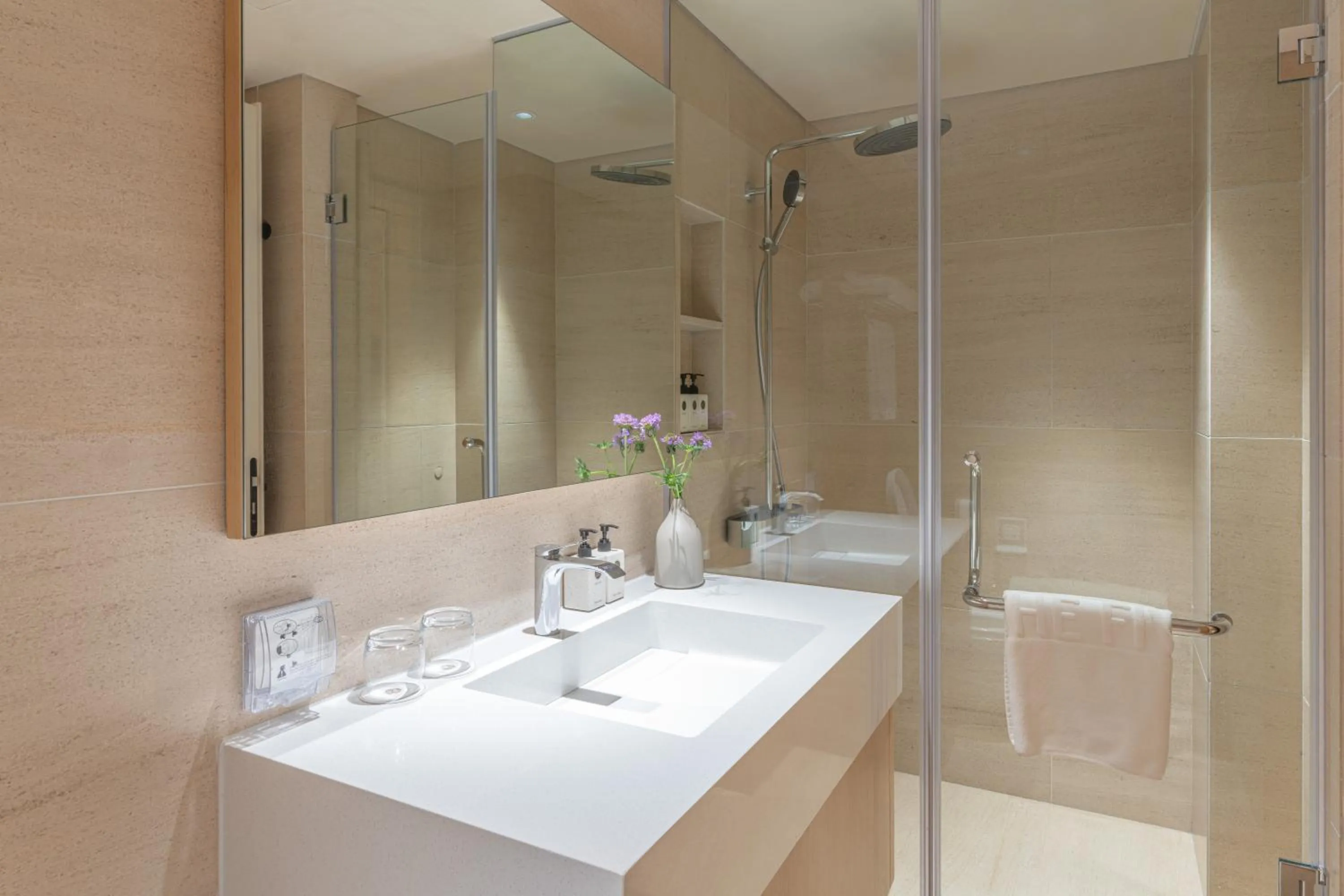 Bathroom in The Five Suites Lilas